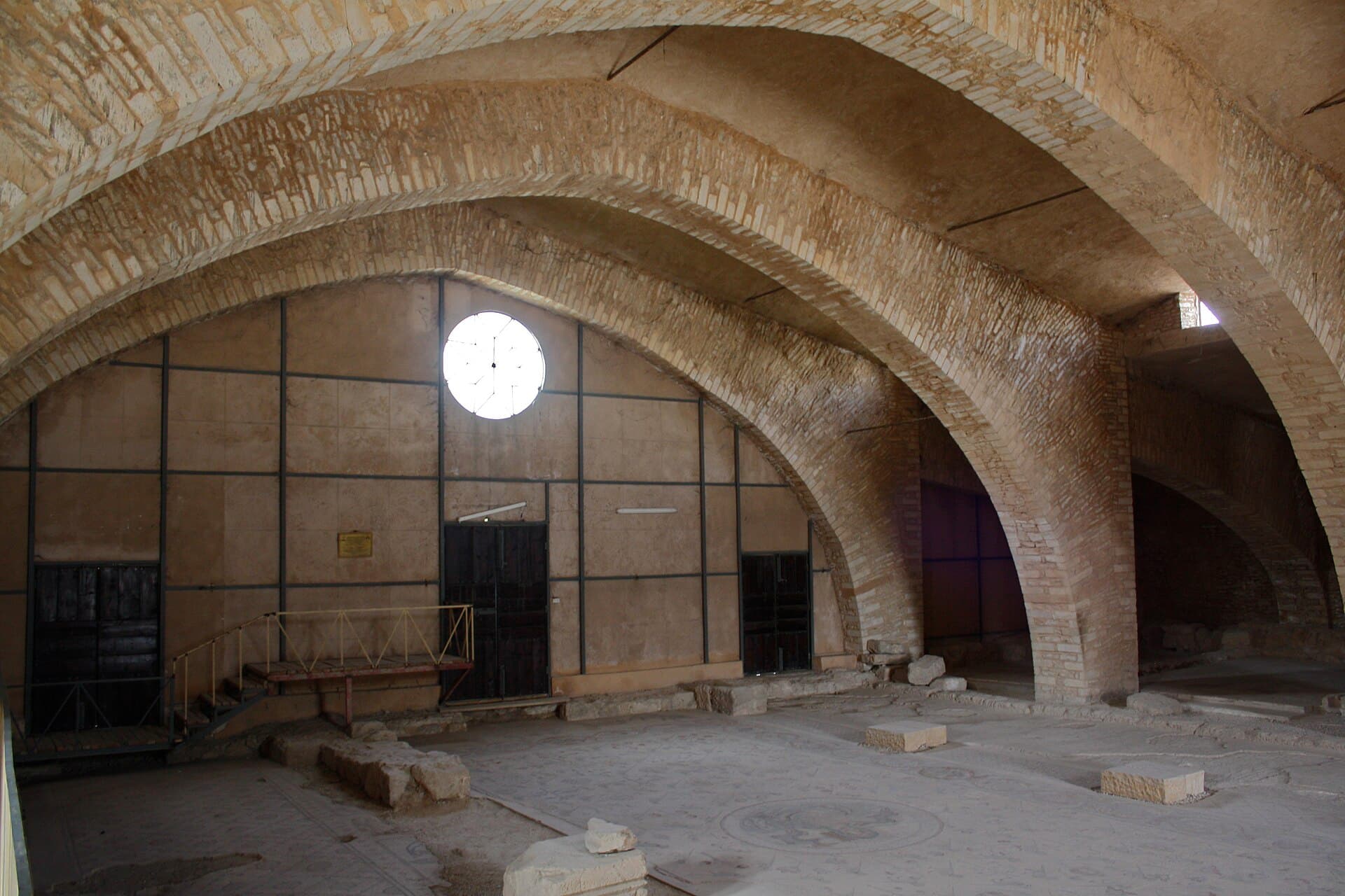 كنيسة الرسل (مادبا)