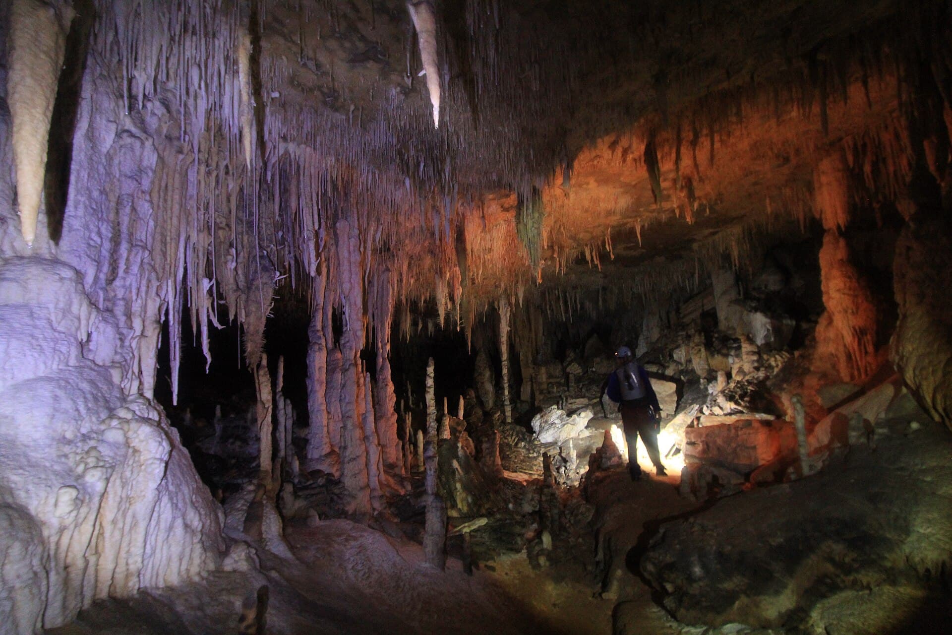 São Mateus Cave Complex, Terra Ronca, São Domingos