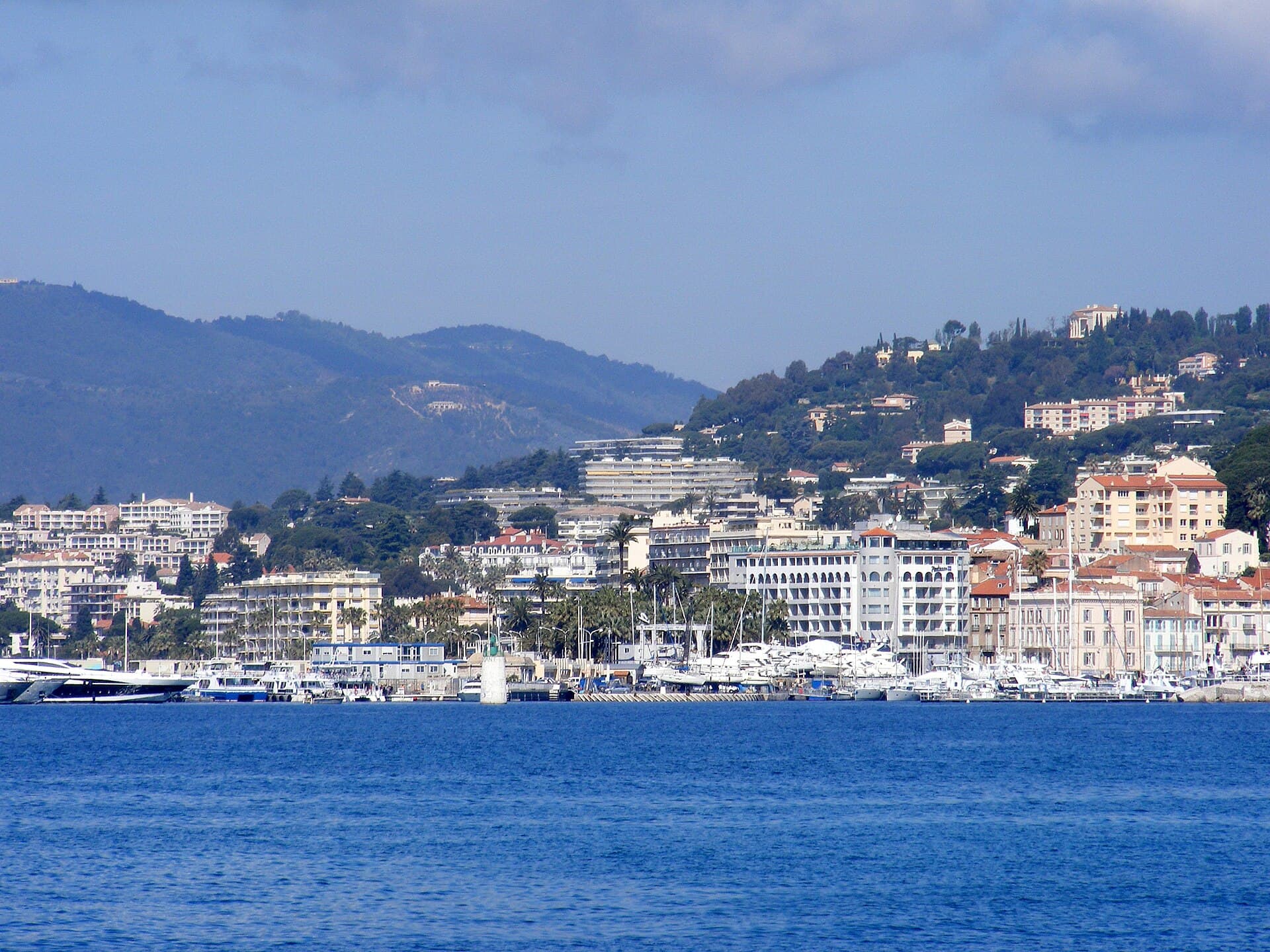 Croix des Gardes, Cannes