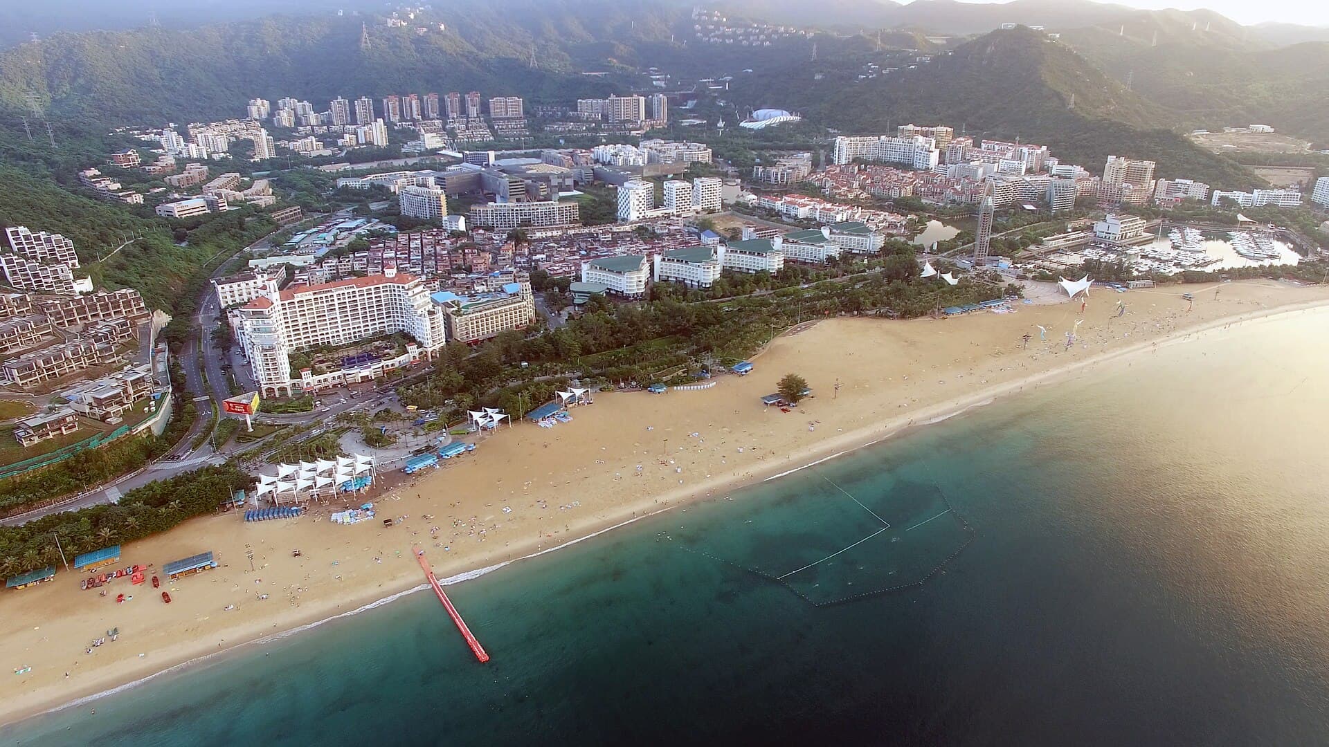Dameisha Beach