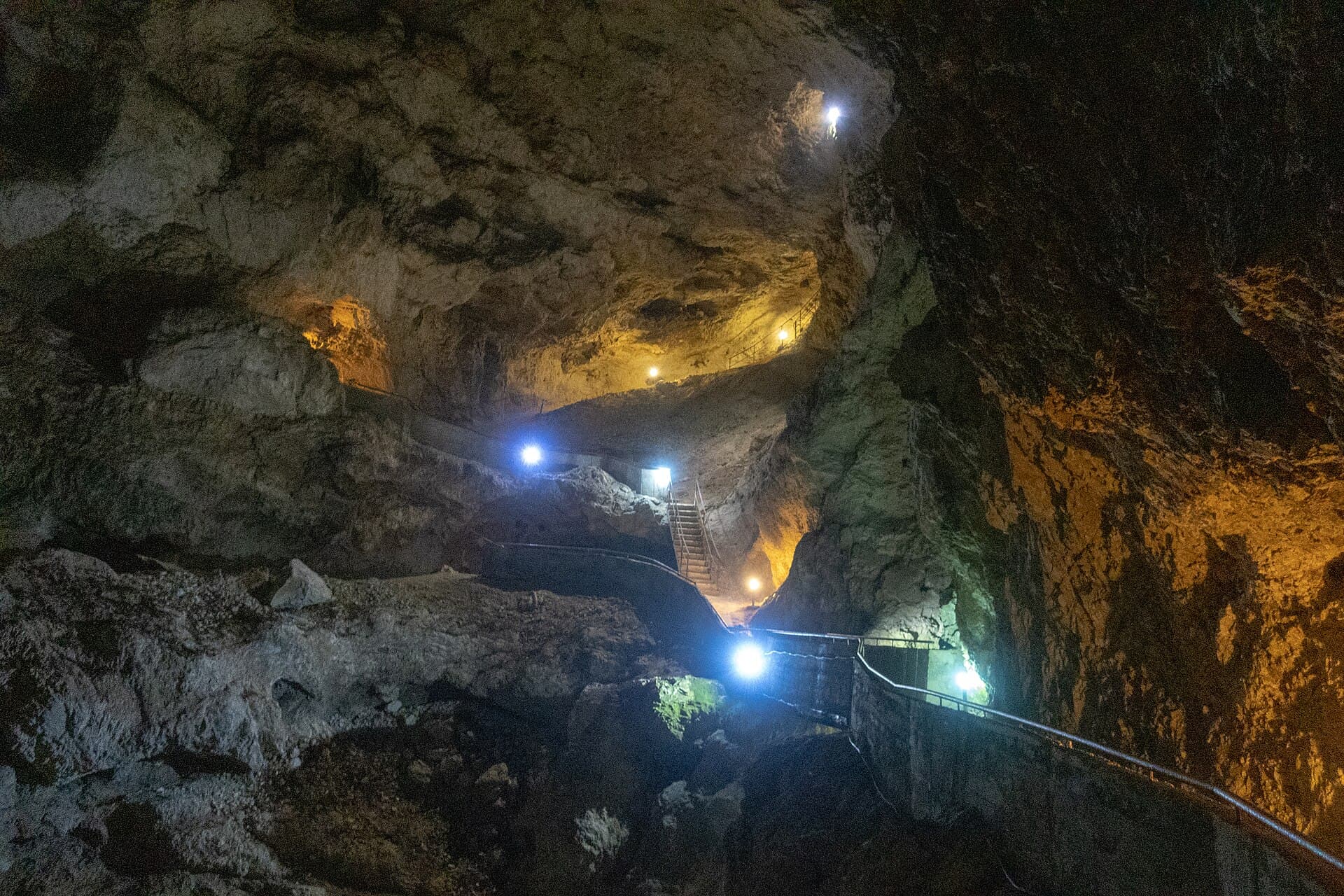 The Devil's Throat Cave, Trigrad