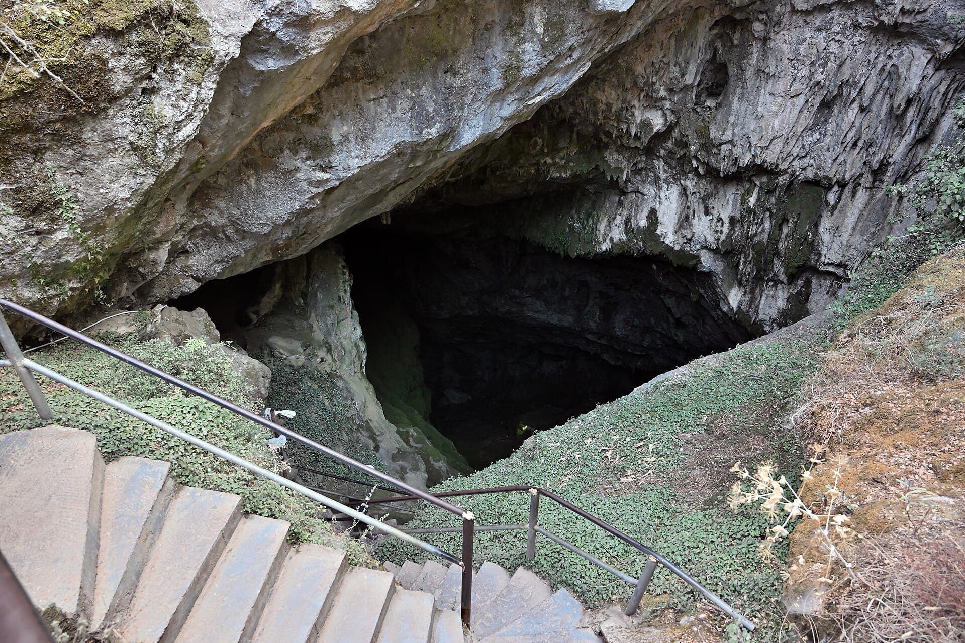 Dikteon Cave, Agios Nikolaos