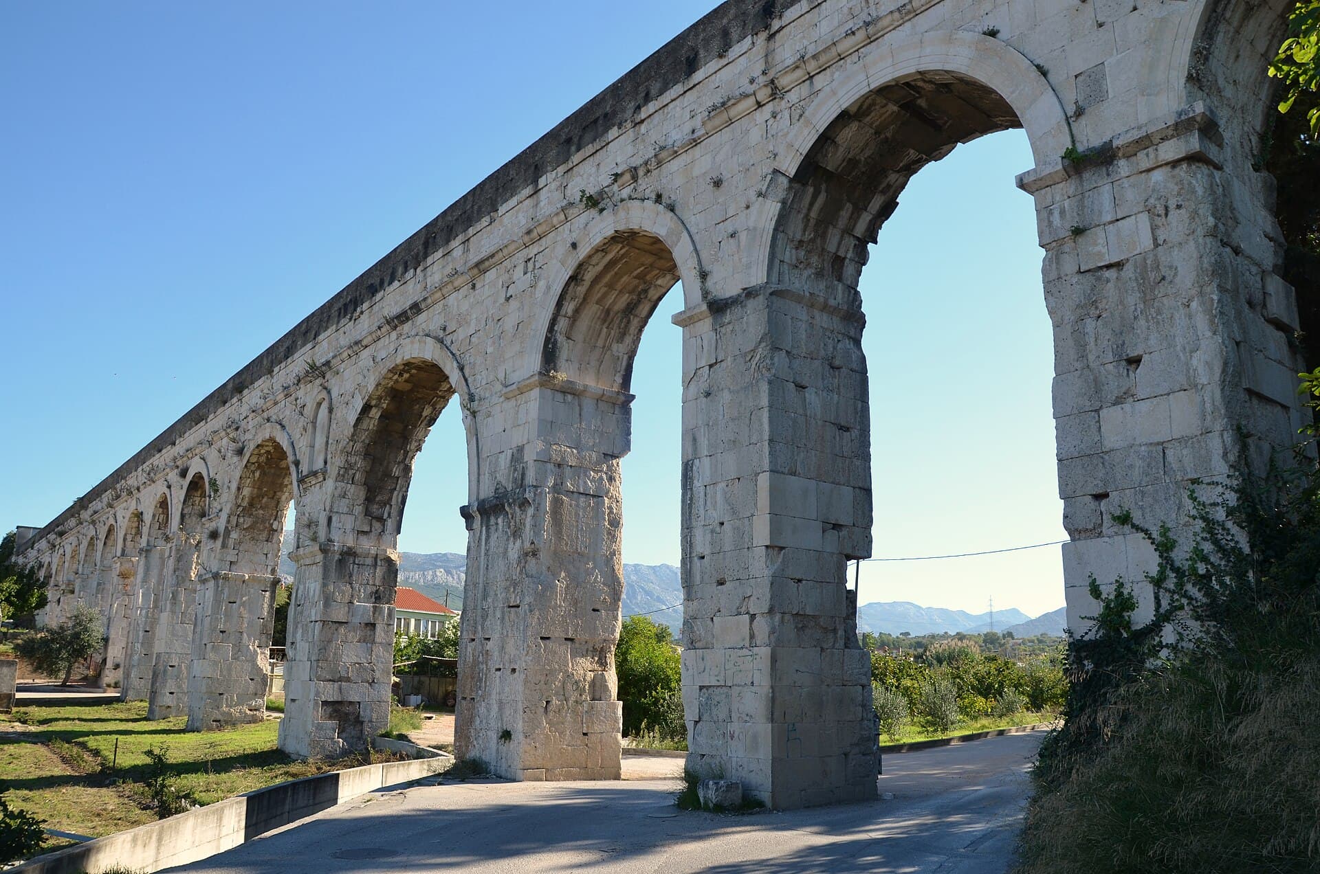 Diocletian's Aqueduct, Split