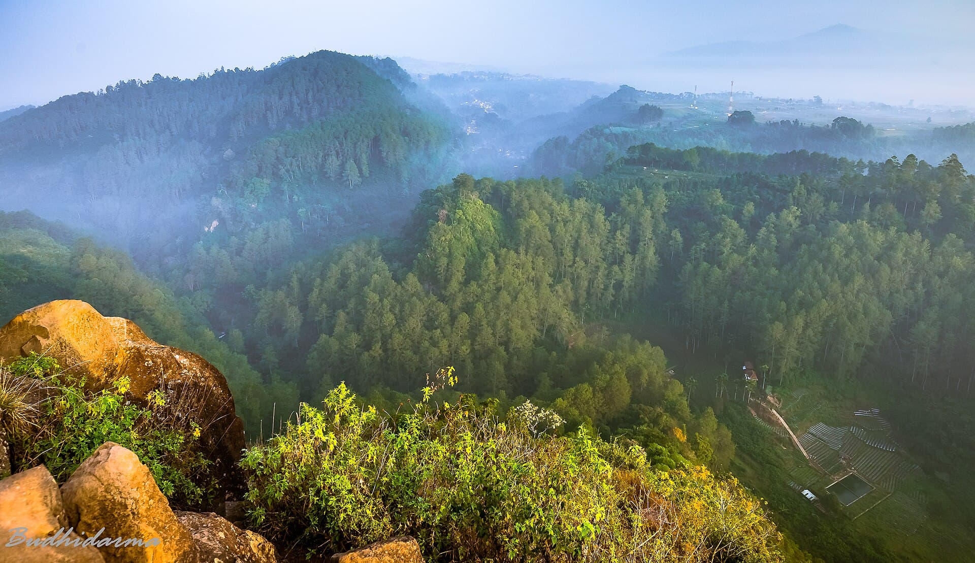 Tebing Keraton, Djuanda Forest Park