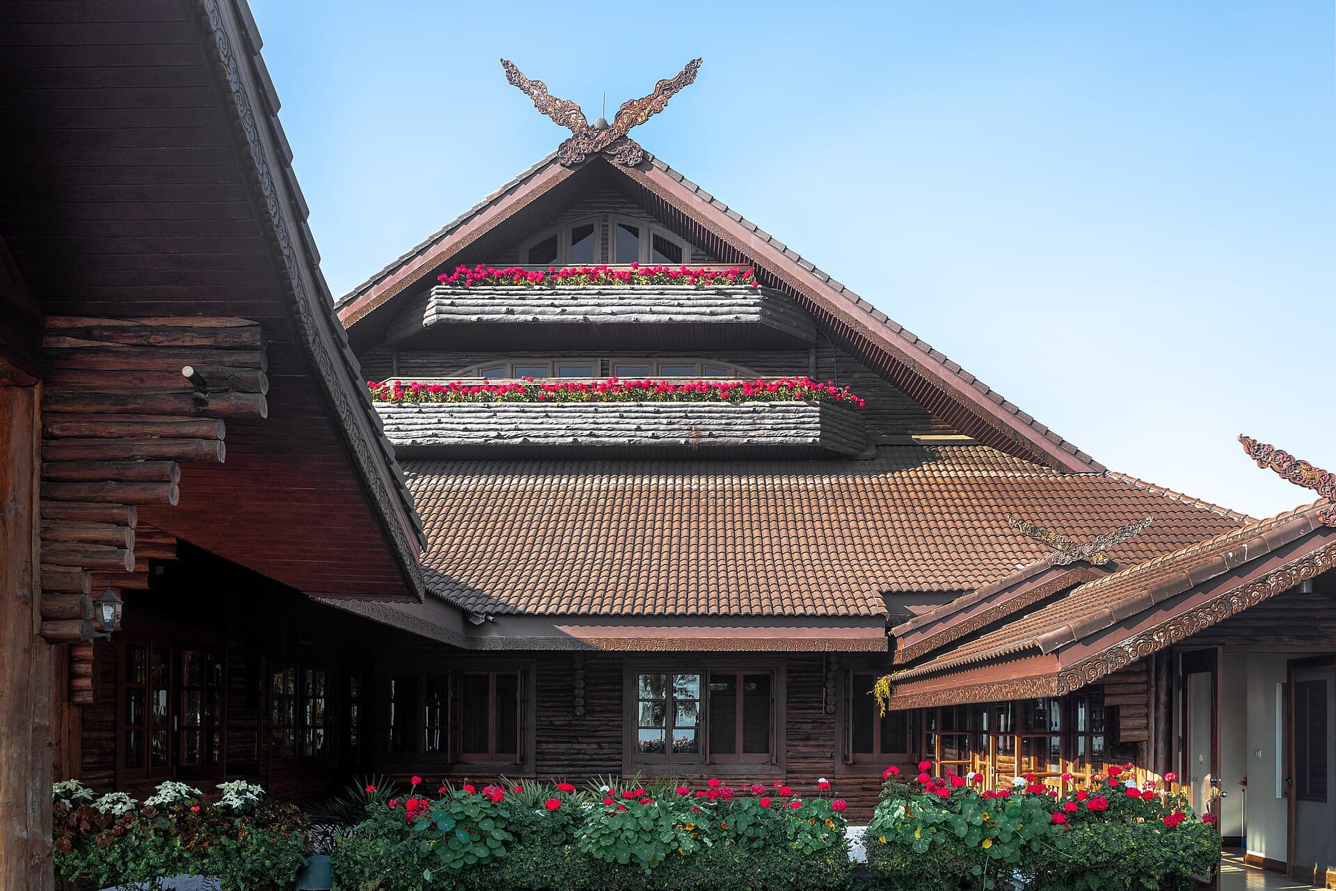 Doi Tung Royal Villa and Mae Fah Luang Garden, Chiang Rai