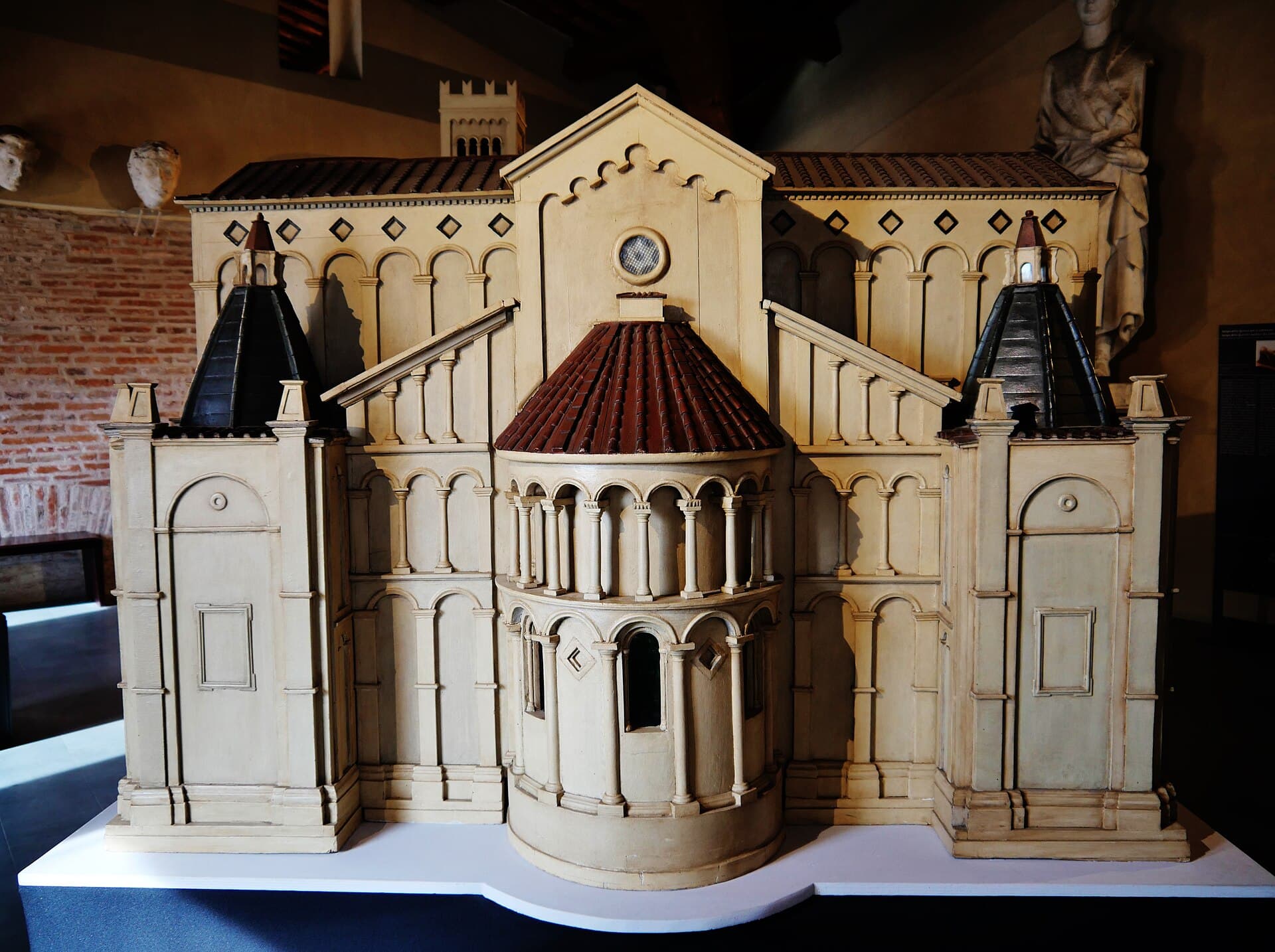 San Martino Cathedral, Lucca