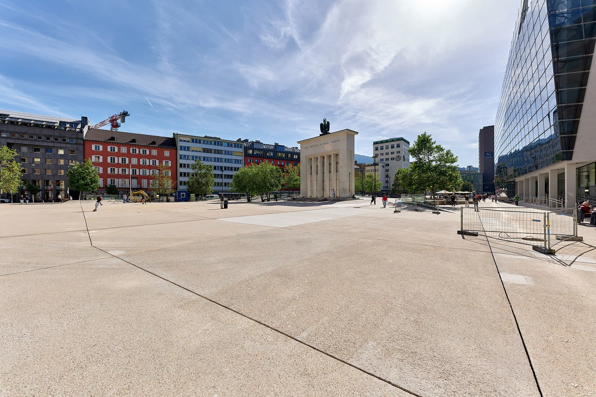 Eduard-Wallnöfer-Platz, Innsbruck