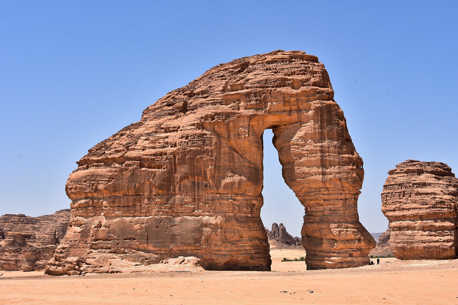 جبل الفيل، العُلا