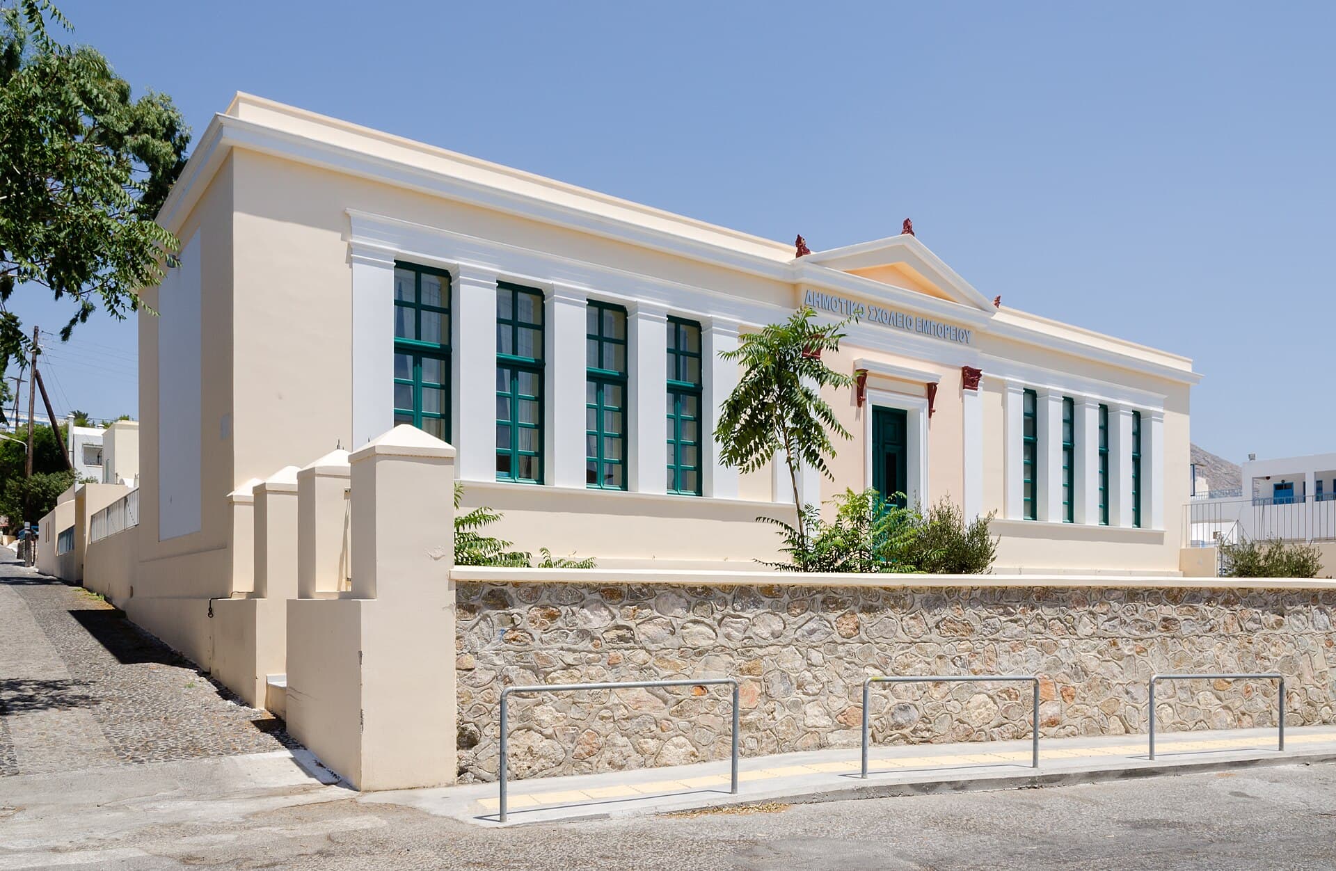 Emporio and its Kastelli, Santorini