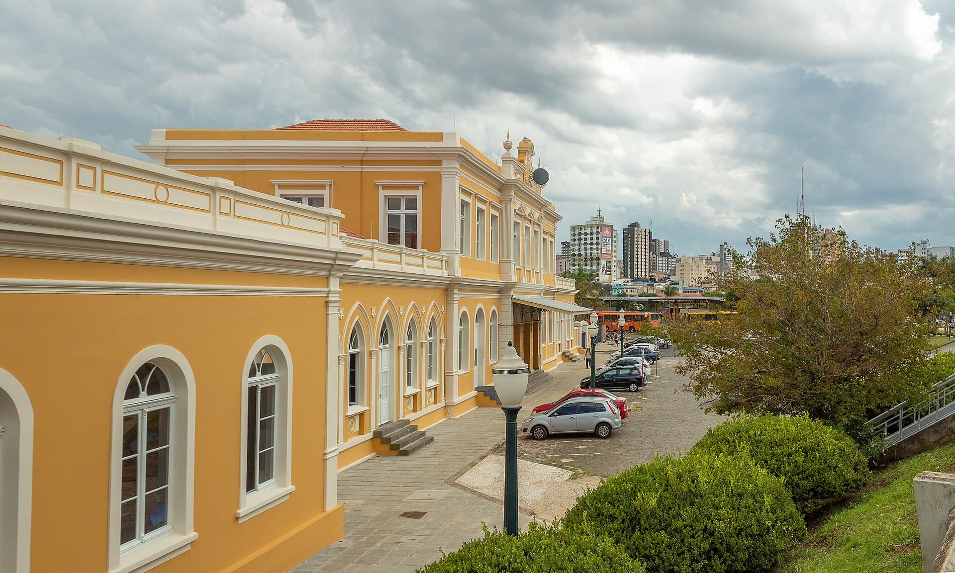 Estação Saudade (Ponta Grossa), Ponta Grossa