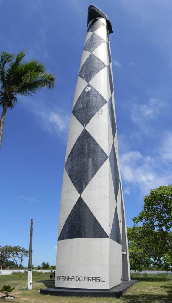 Araçagi Lighthouse, near São Luís, Raposa