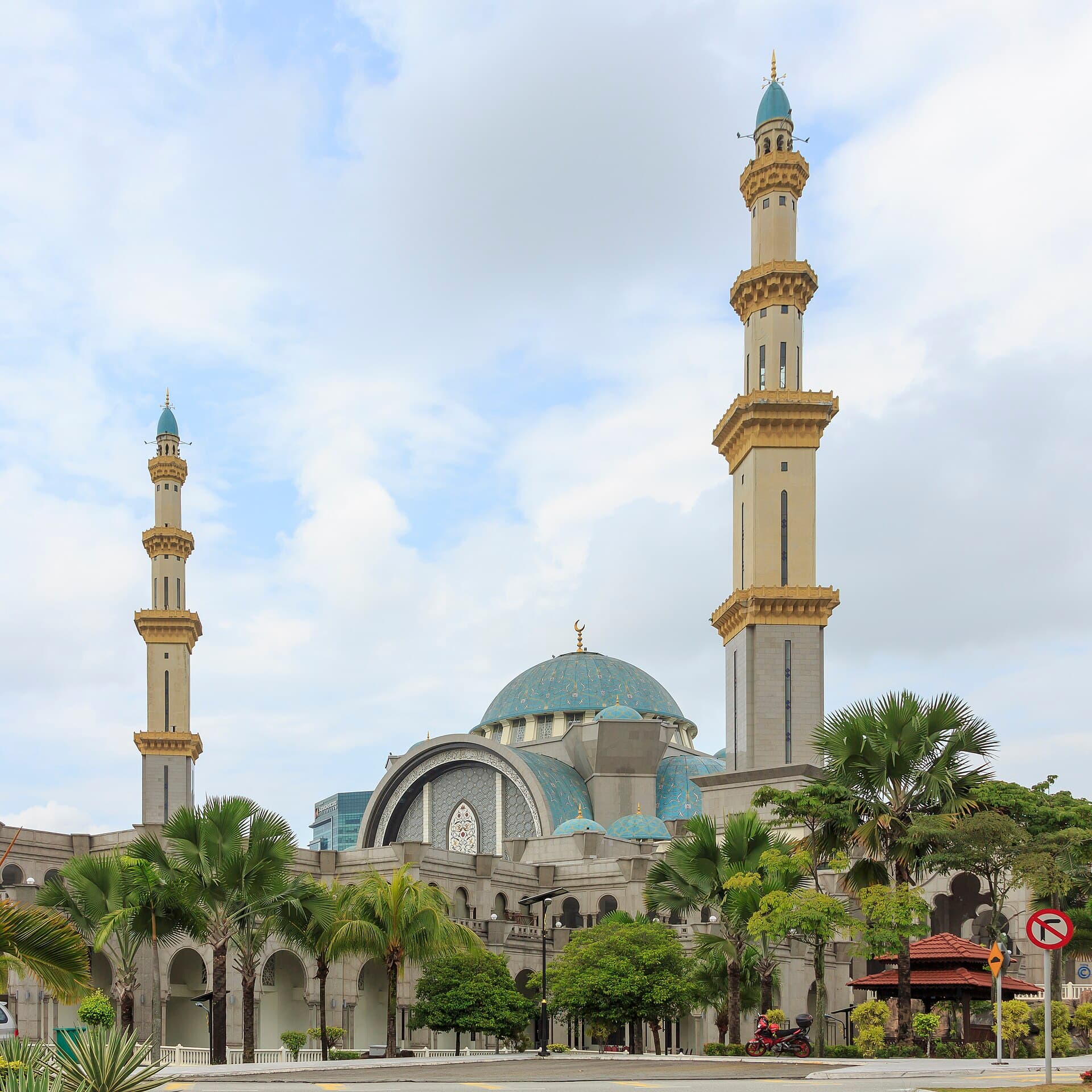 Federal Territory Mosque (Masjid Wilayah), Kuala Lumpur