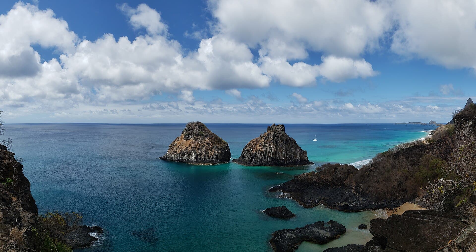 Fernando de Noronha Marine National Park, Fernando de Noronha