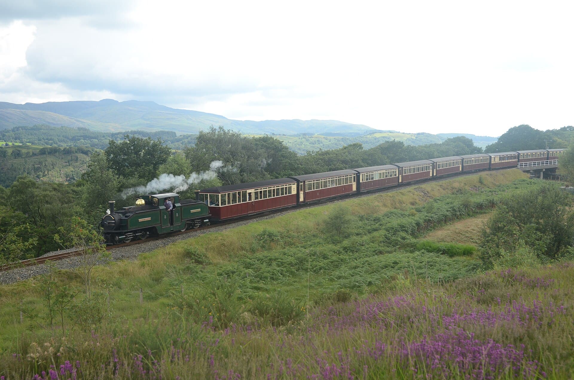 Ffestiniog Railway, Snowdonia