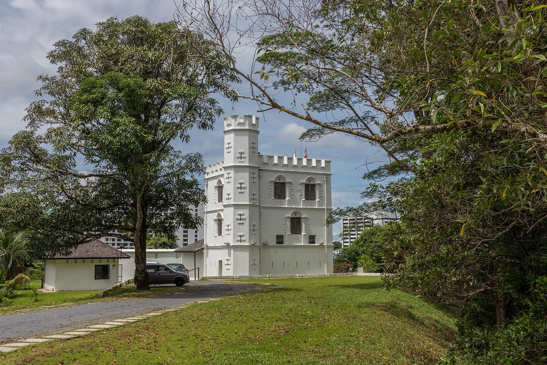 Fort Margherita and the Brooke Gallery, Kuching
