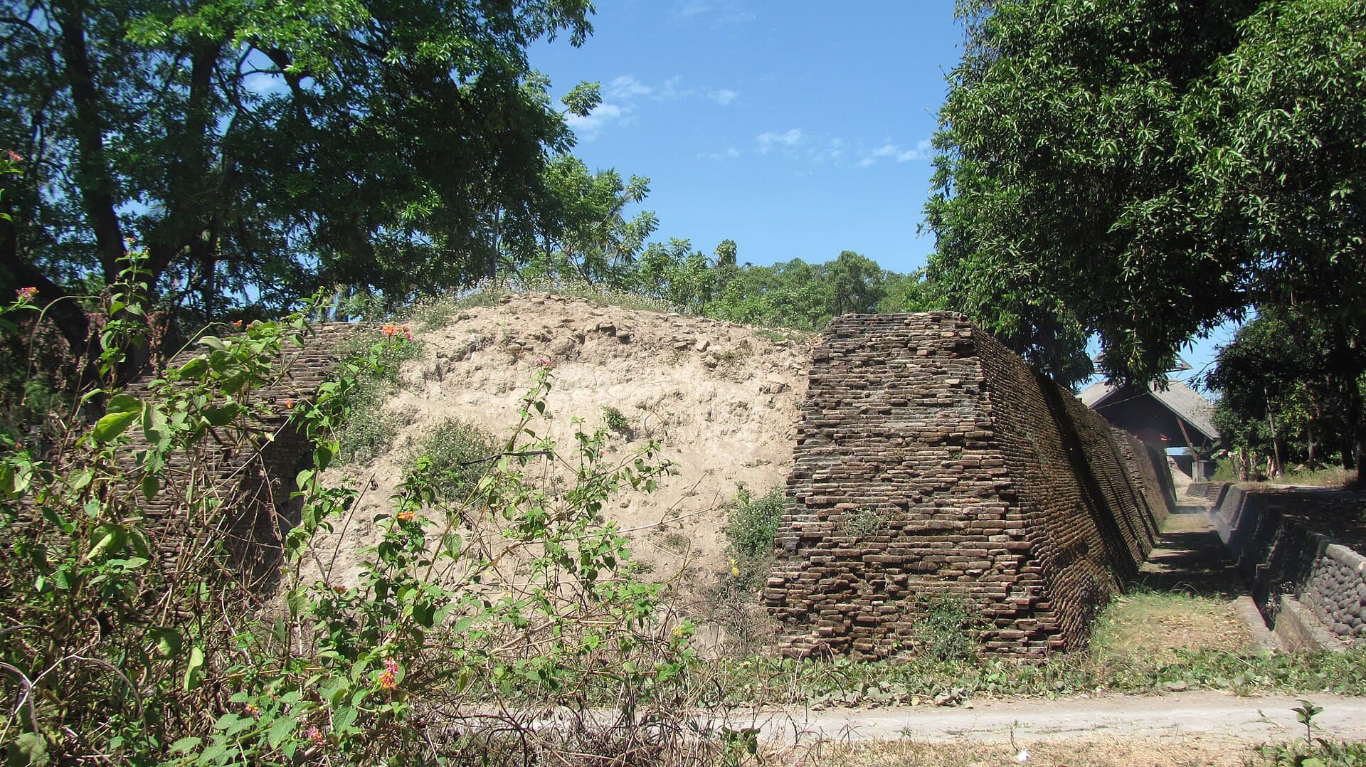 Fort Somba Opu