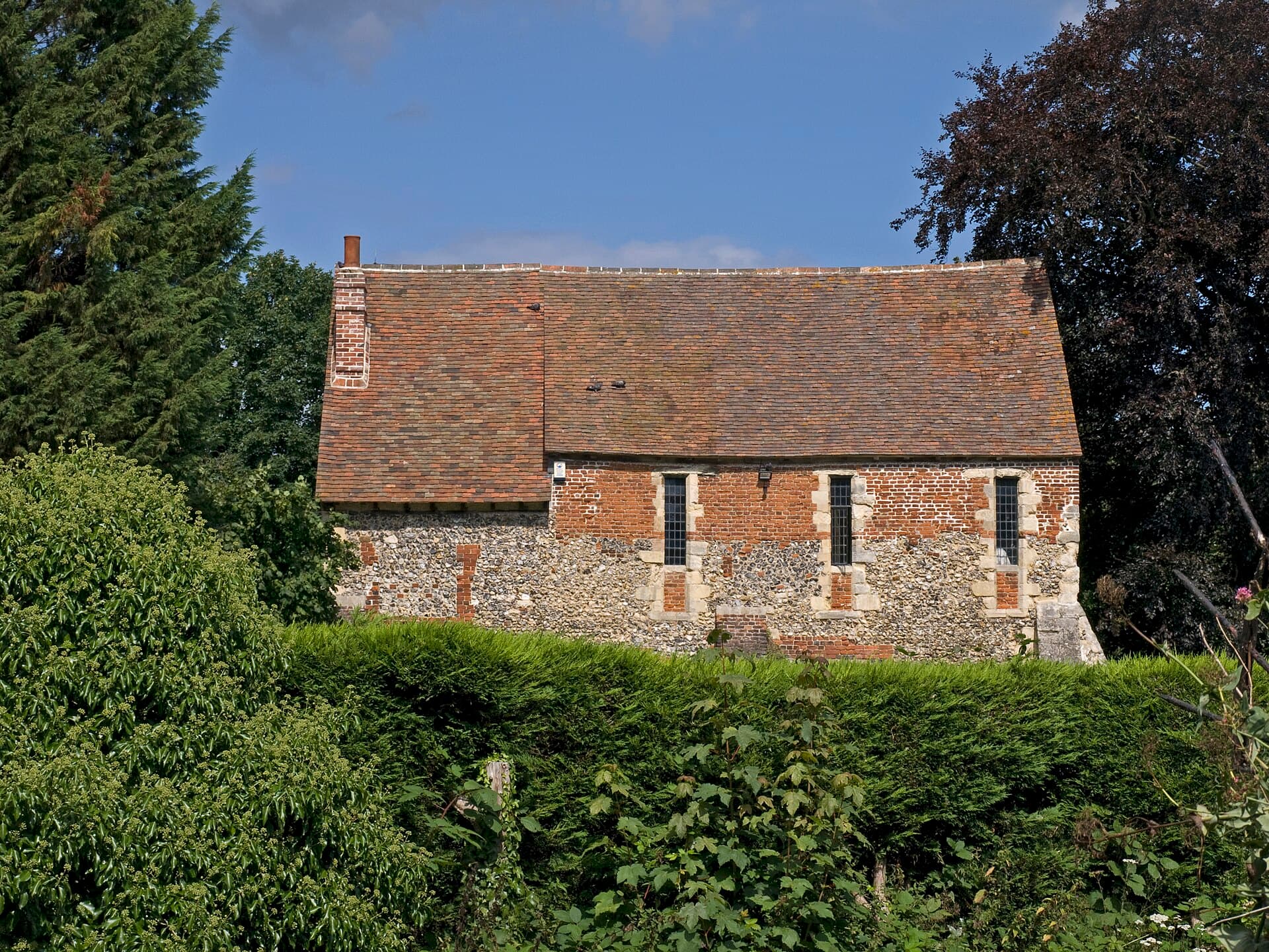 Franciscan Gardens and Greyfriars Chapel, Canterbury