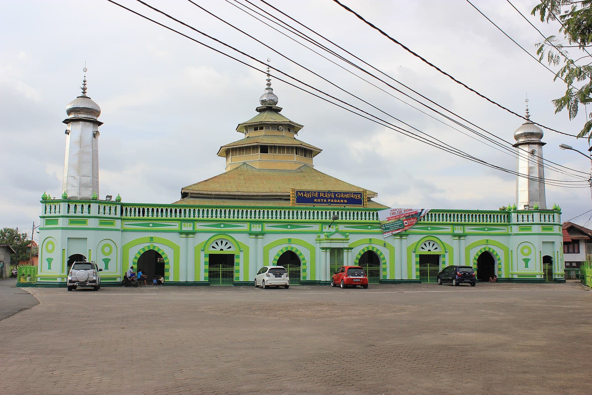 Ganting Grand Mosque, Padang