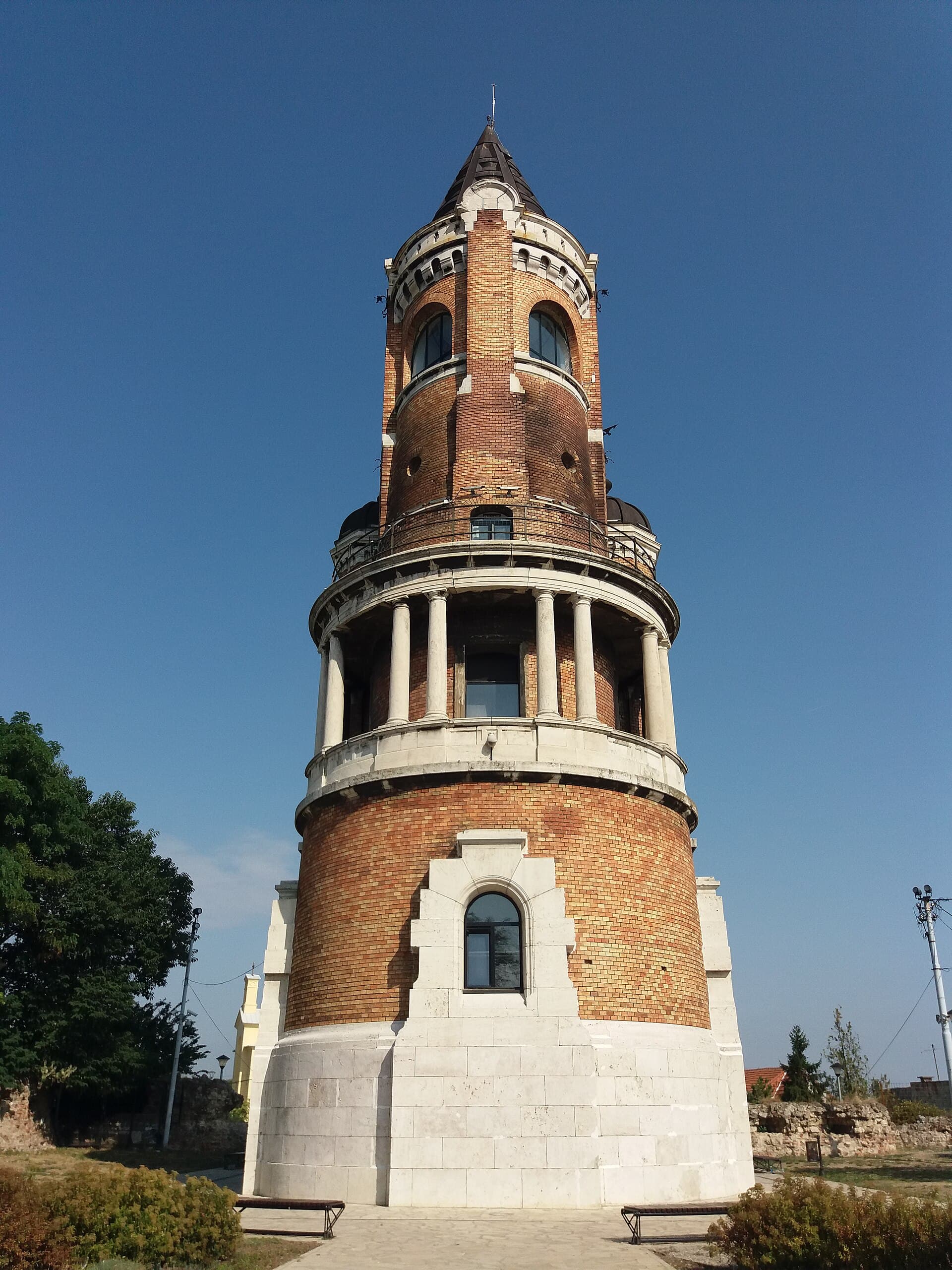 Gardoš Tower