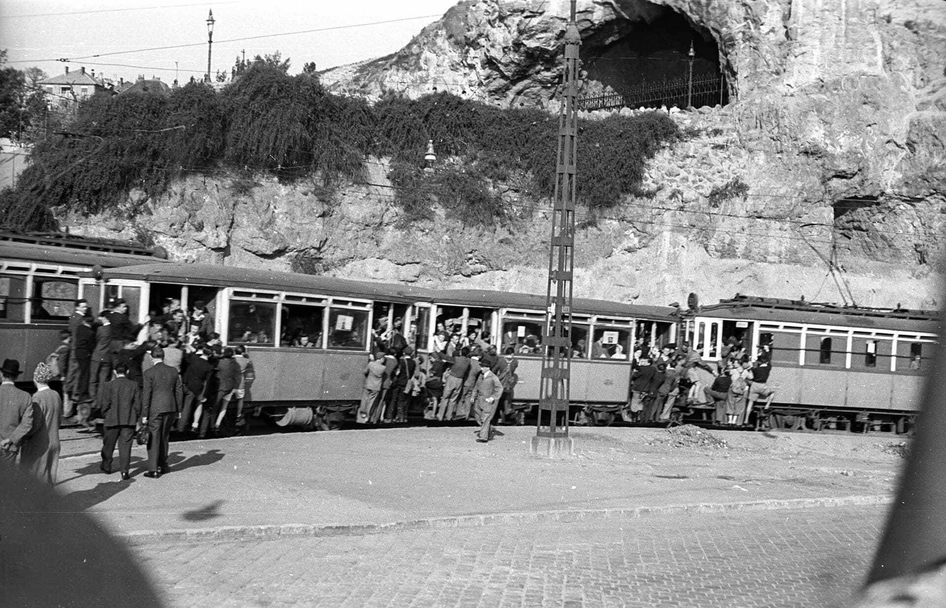 Gellért Hill Cave, Budapest