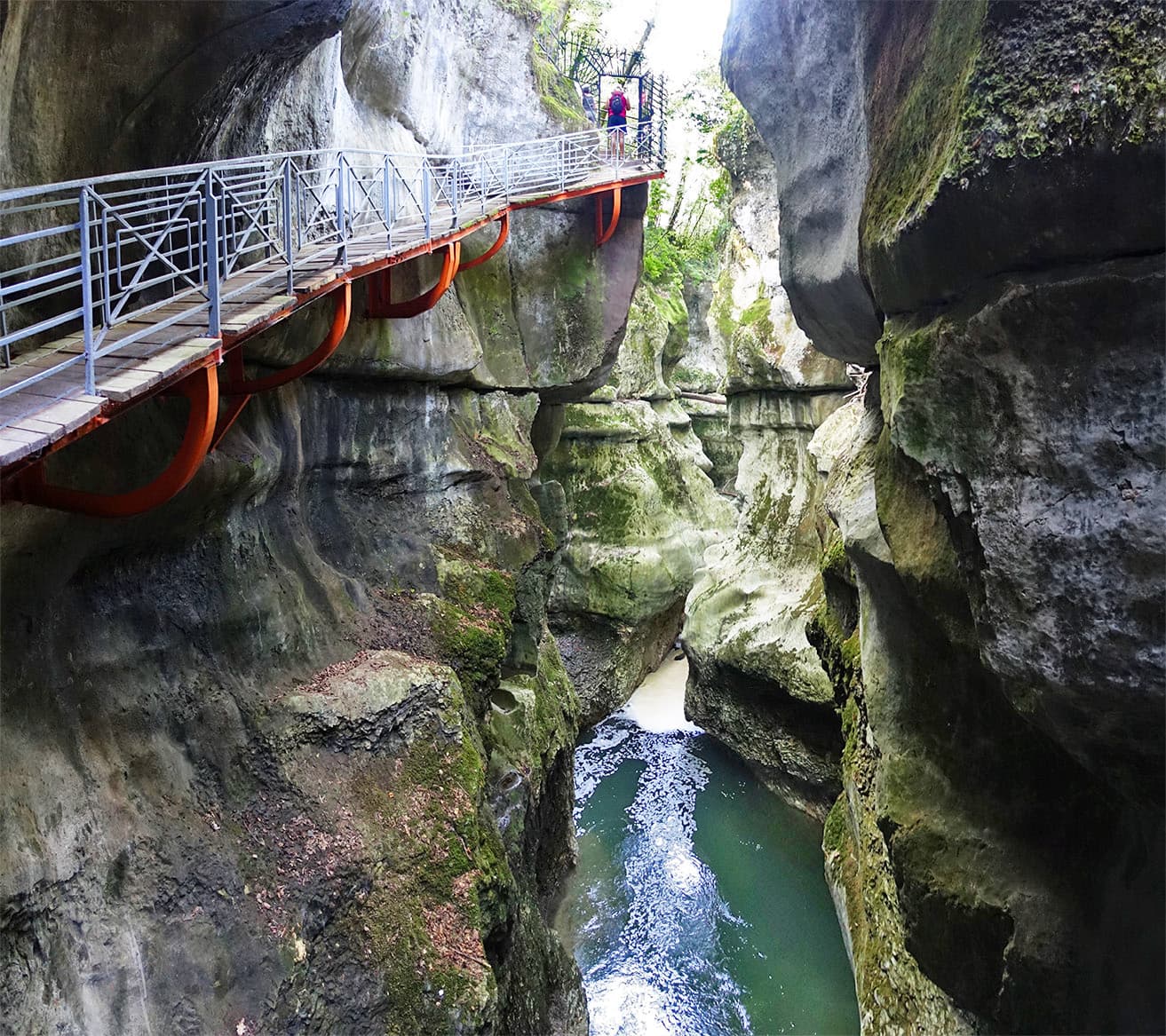 Gorges du Fier, Annecy