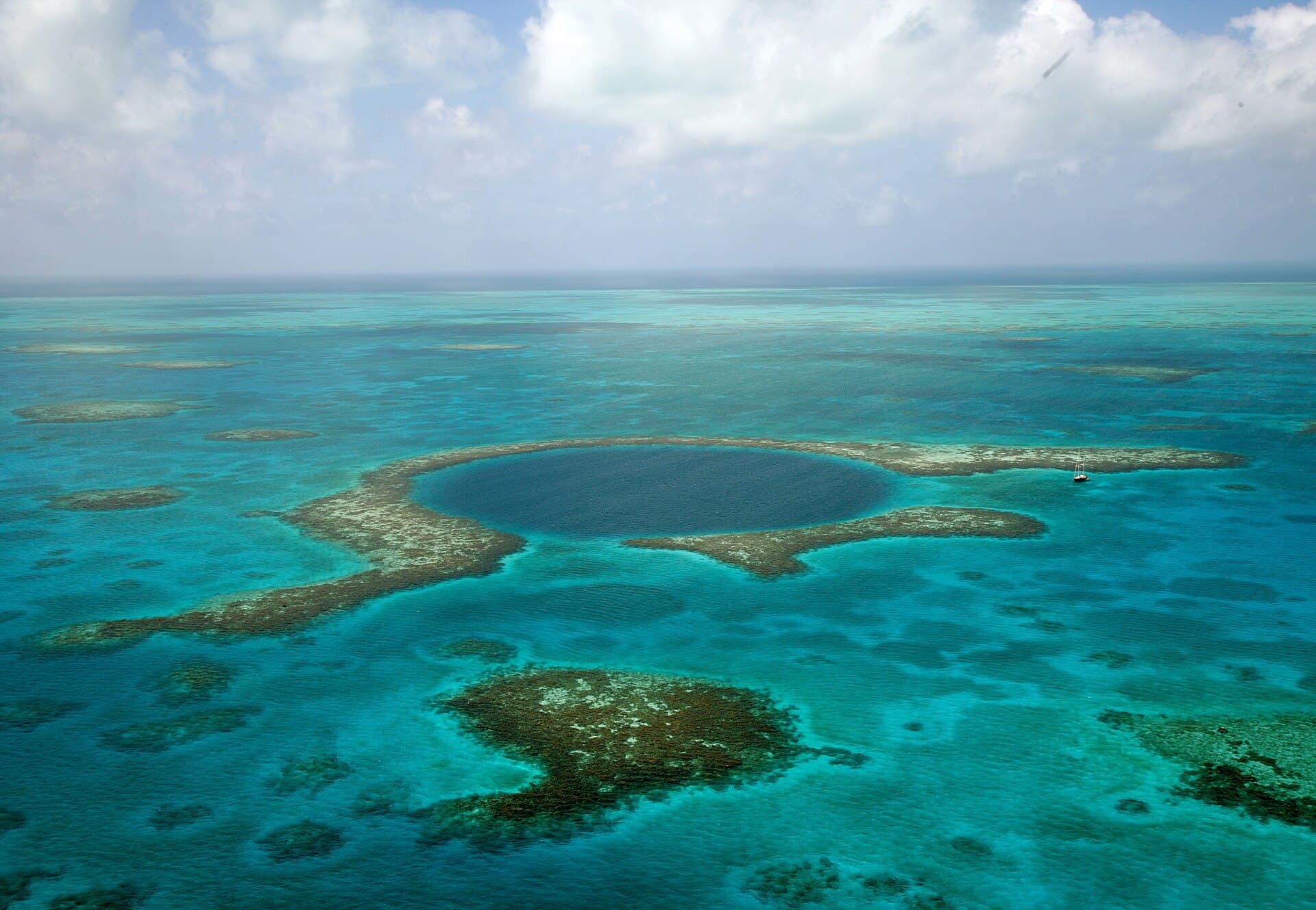 The Great Blue Hole, Belize