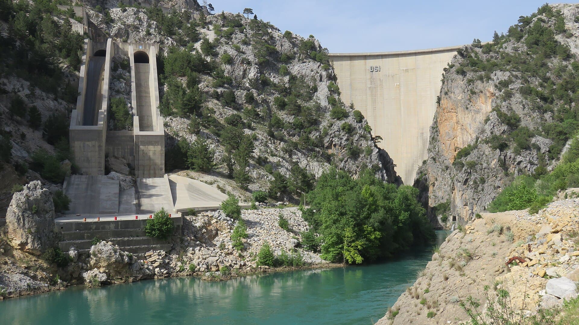 Green Canyon, Side
