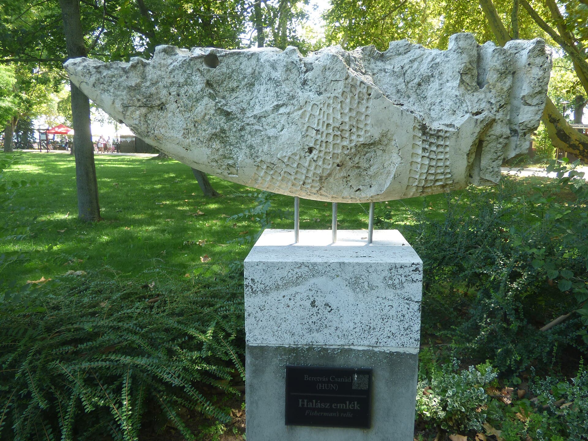 Handshake Europe Sculpture Park, Lake Balaton