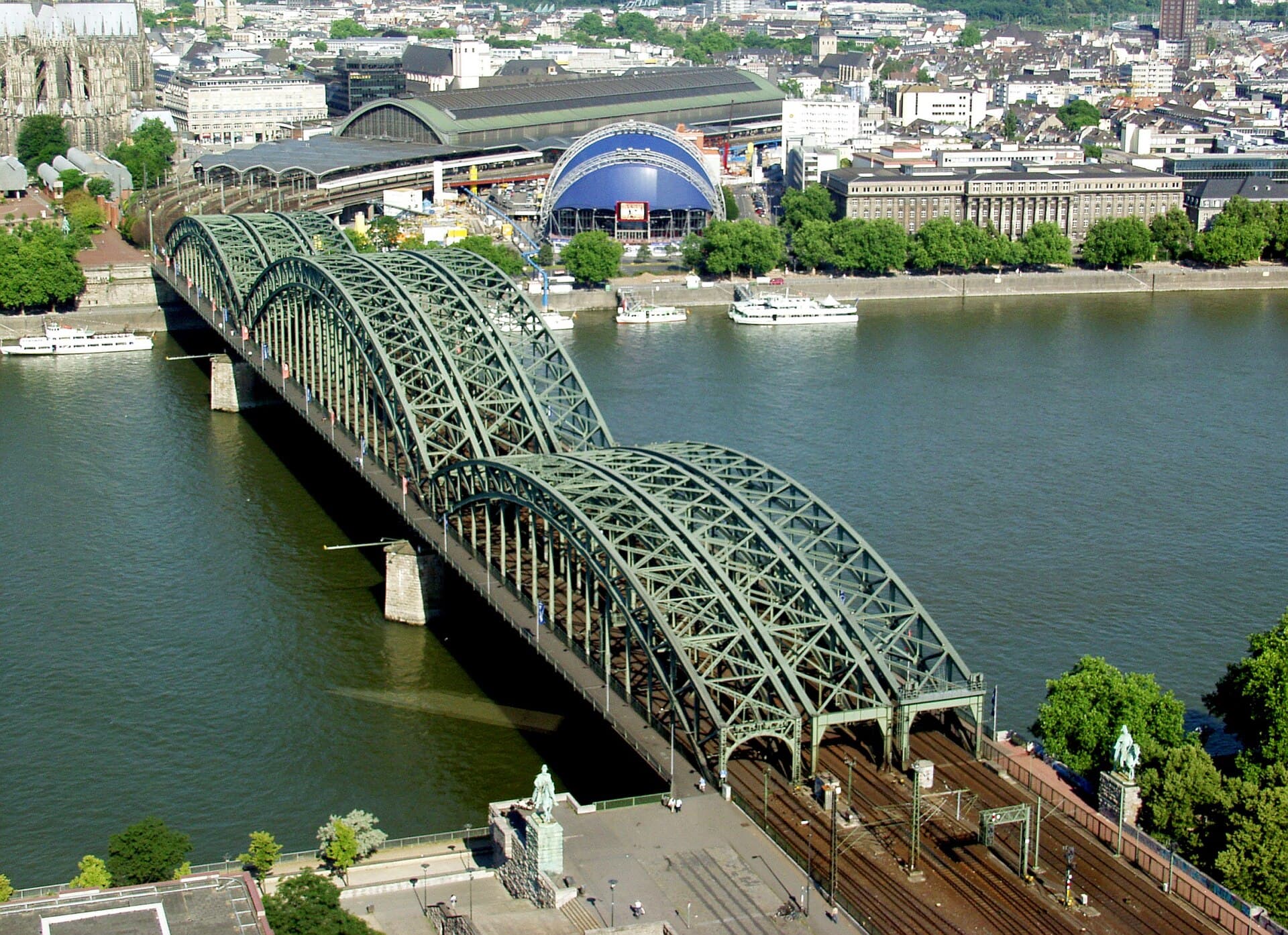 Hohenzollern Bridge, Cologne