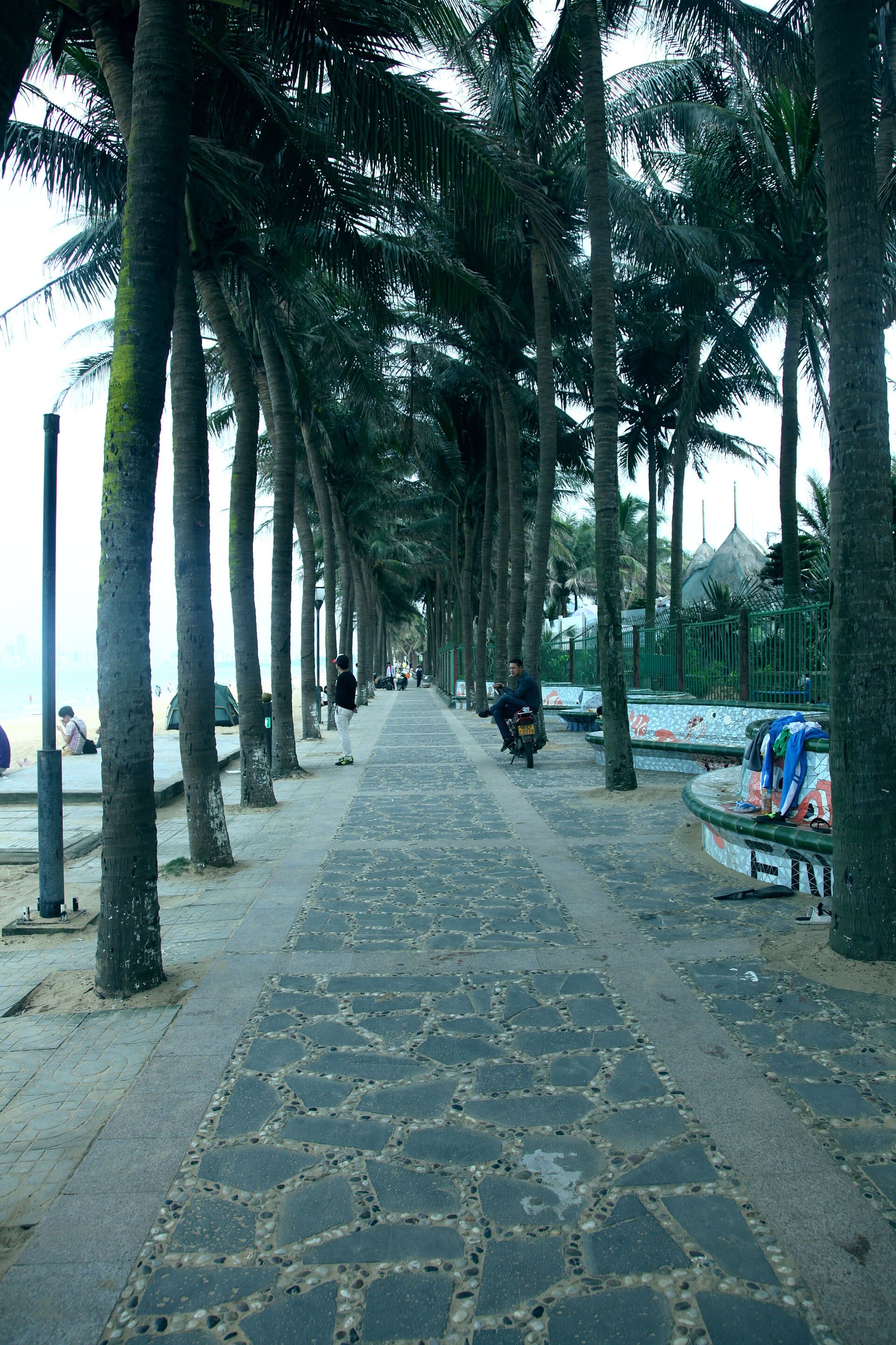 Holiday Beach, Haikou