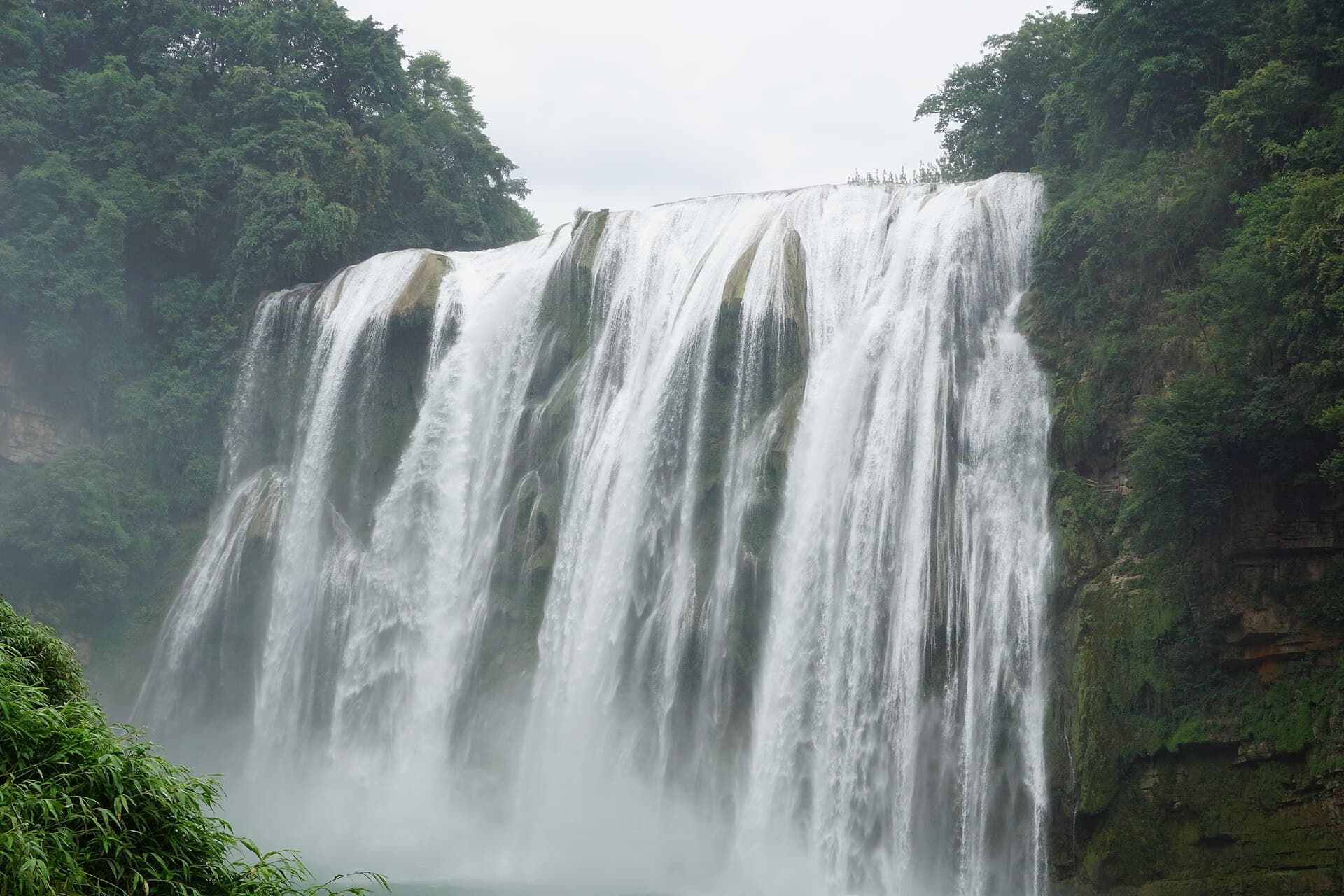 Huangguoshu Waterfall