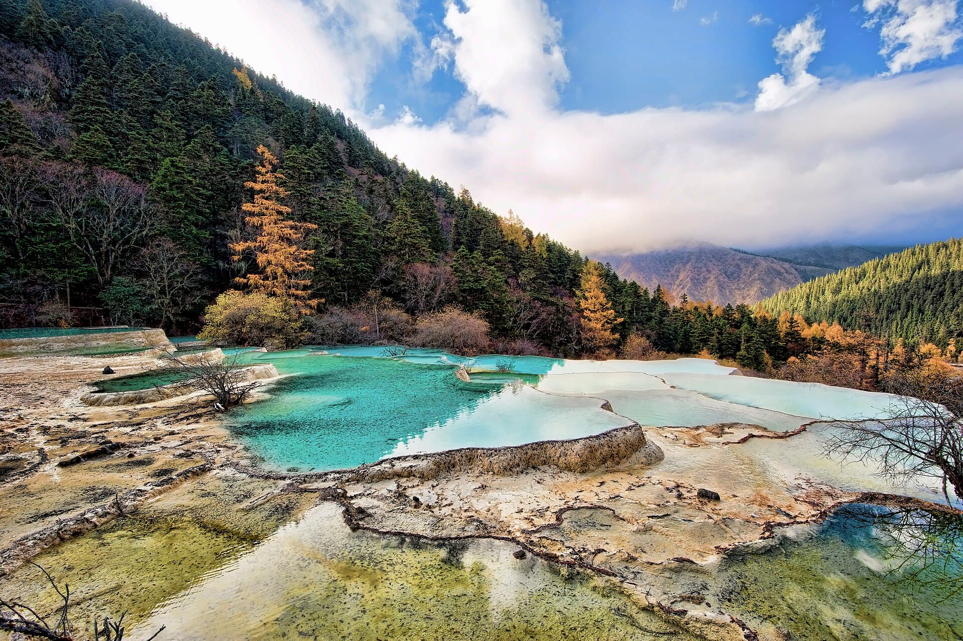 Huanglong Scenic Area
