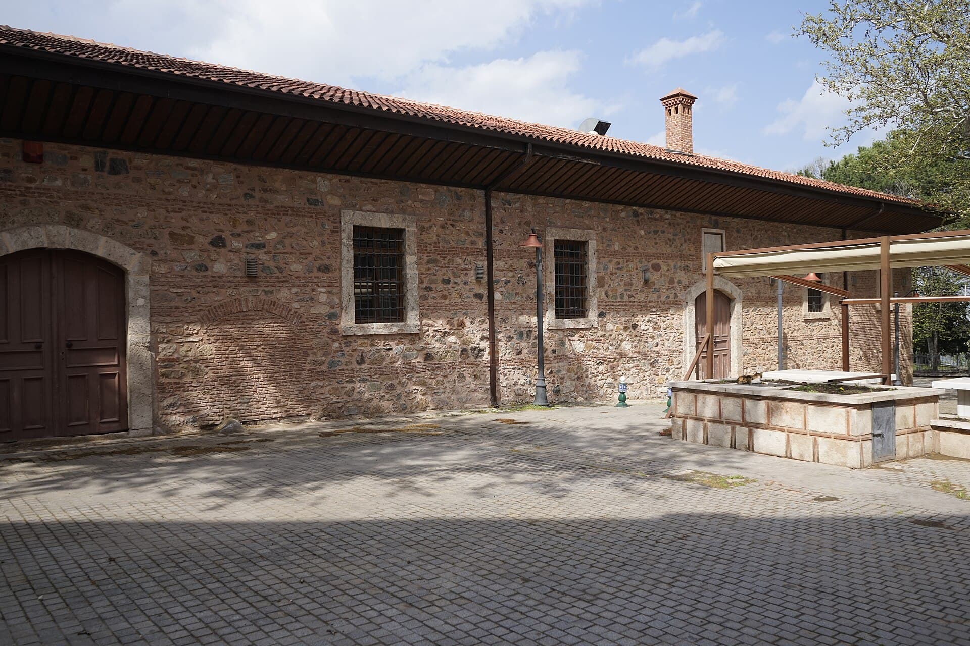 Hüdavendigar Mosque and Tomb of Murad I, Bursa