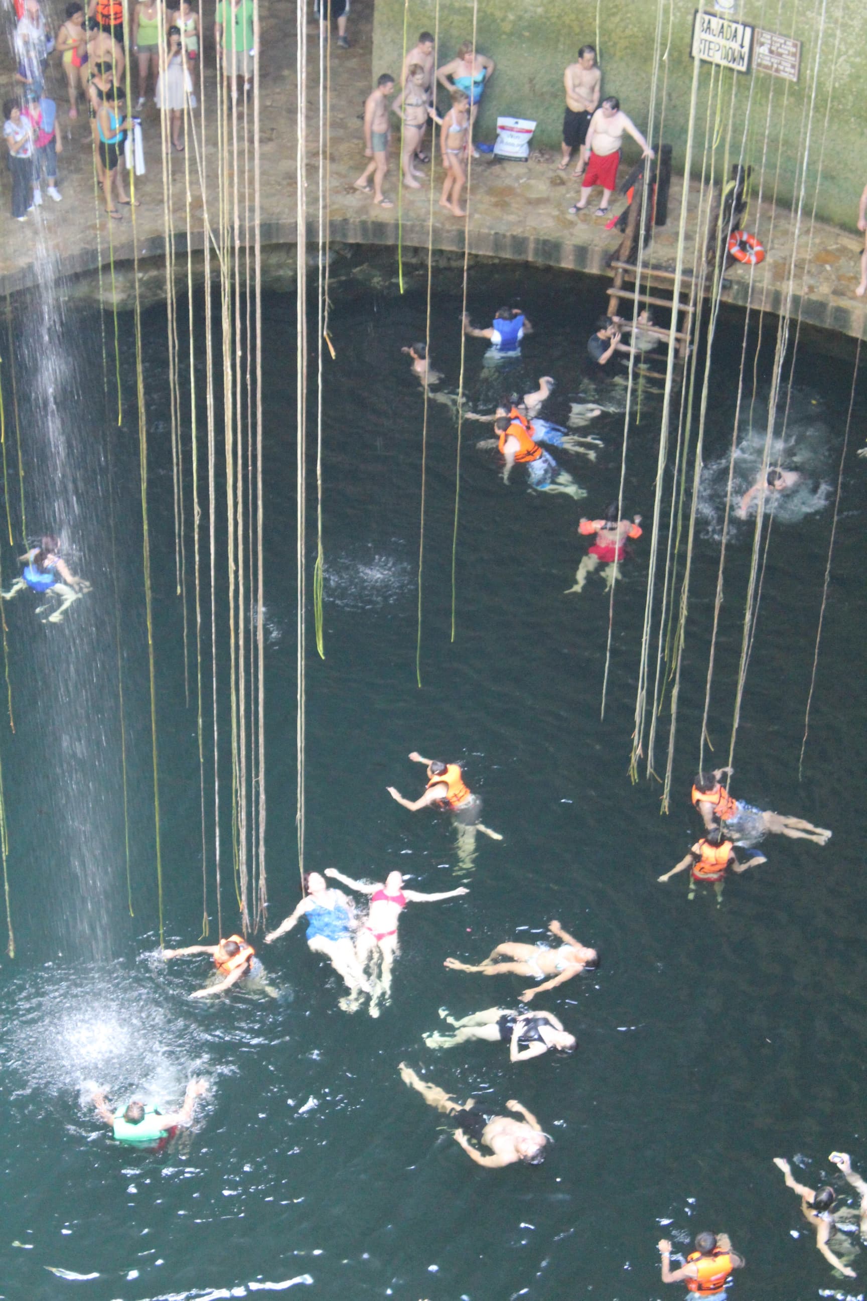 Ik Kil Cenote