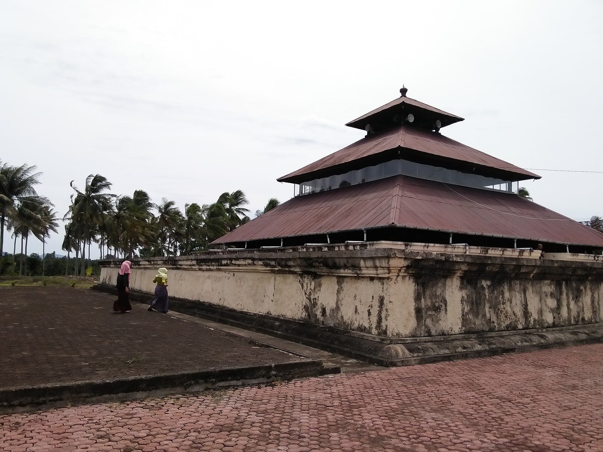 Indrapuri Old Mosque, Aceh Besar