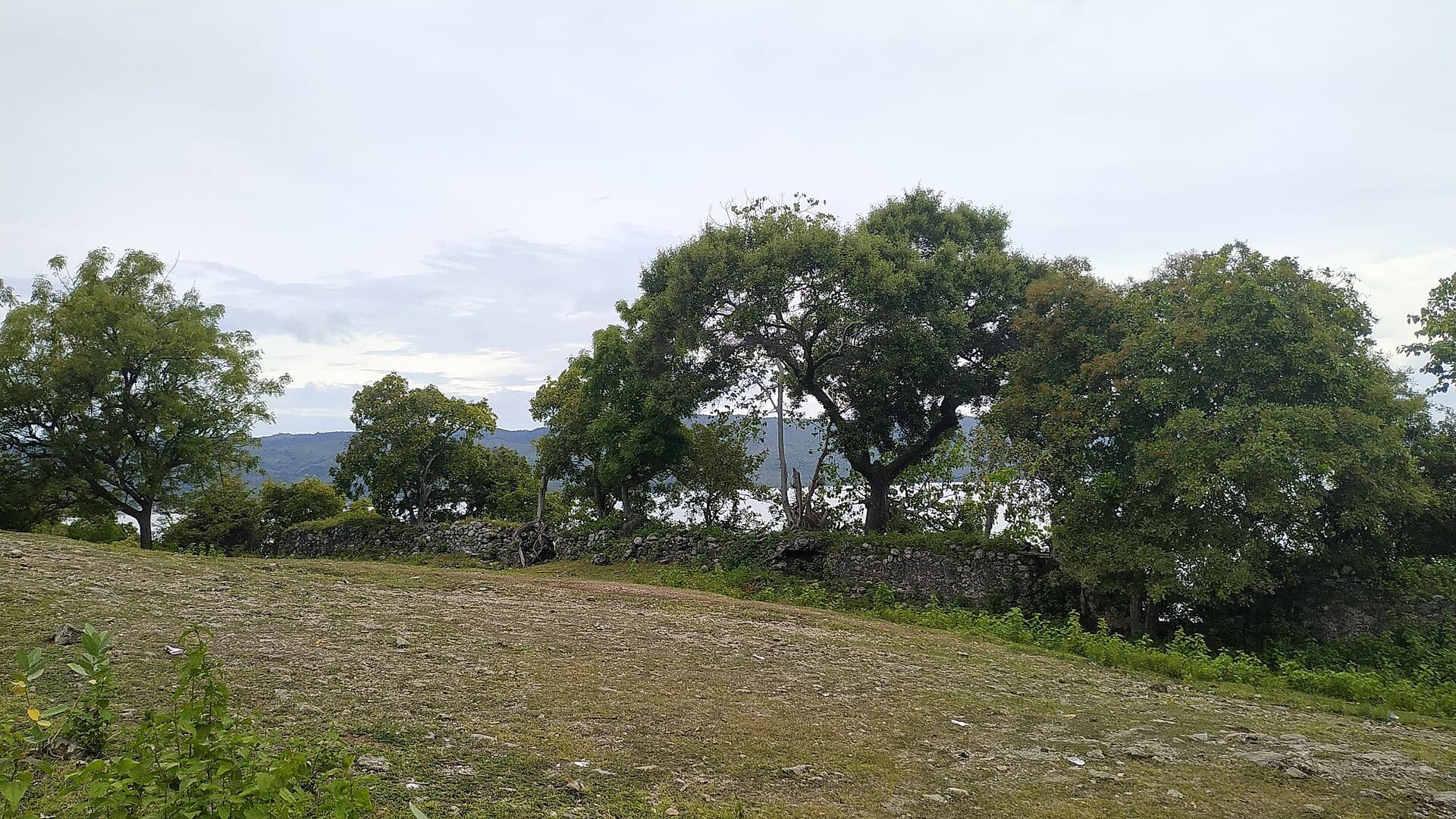 Inong Balee fort and Malahayati's tomb