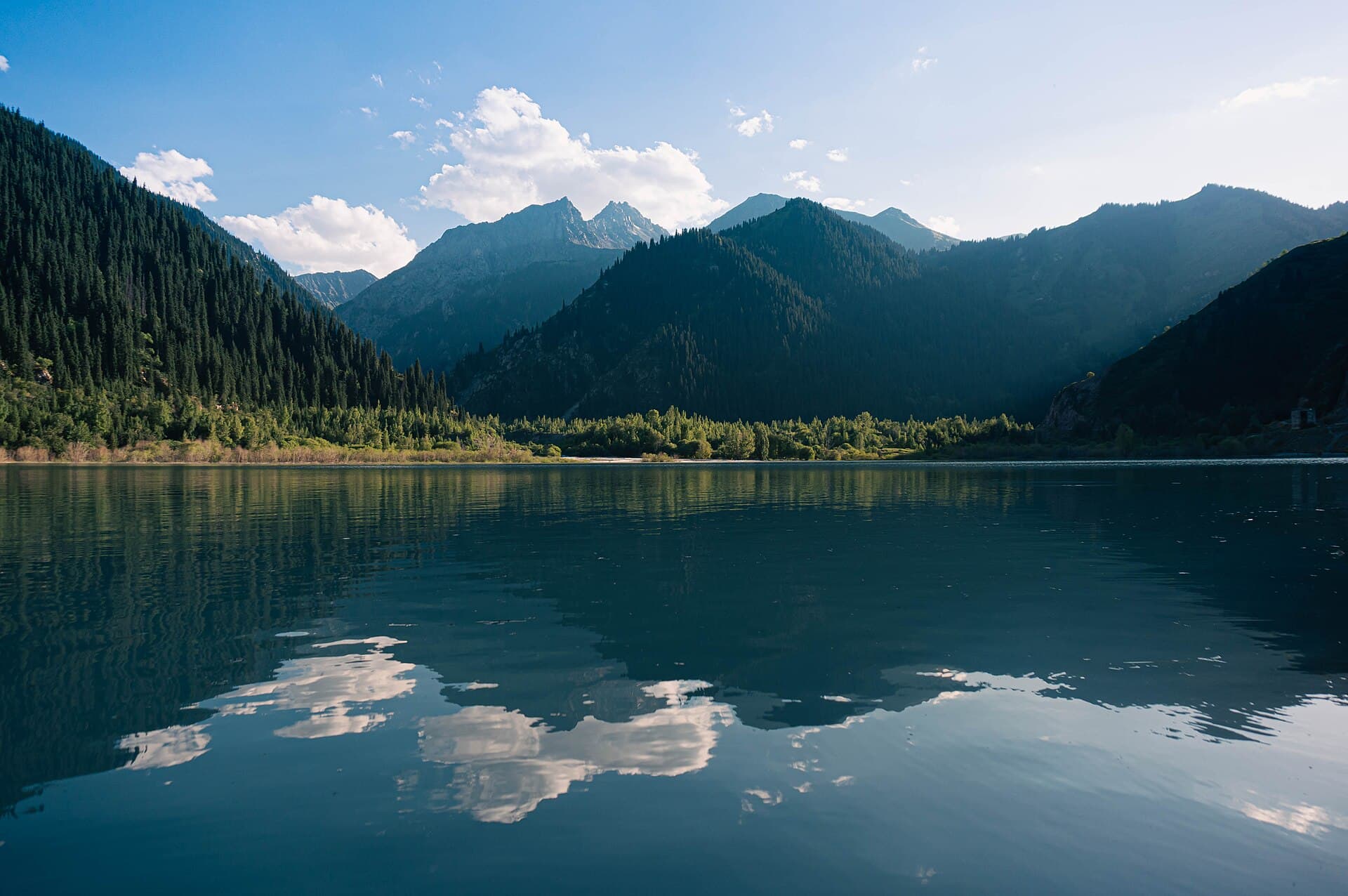 Issyk Lake (Kazakhstan), Almaty