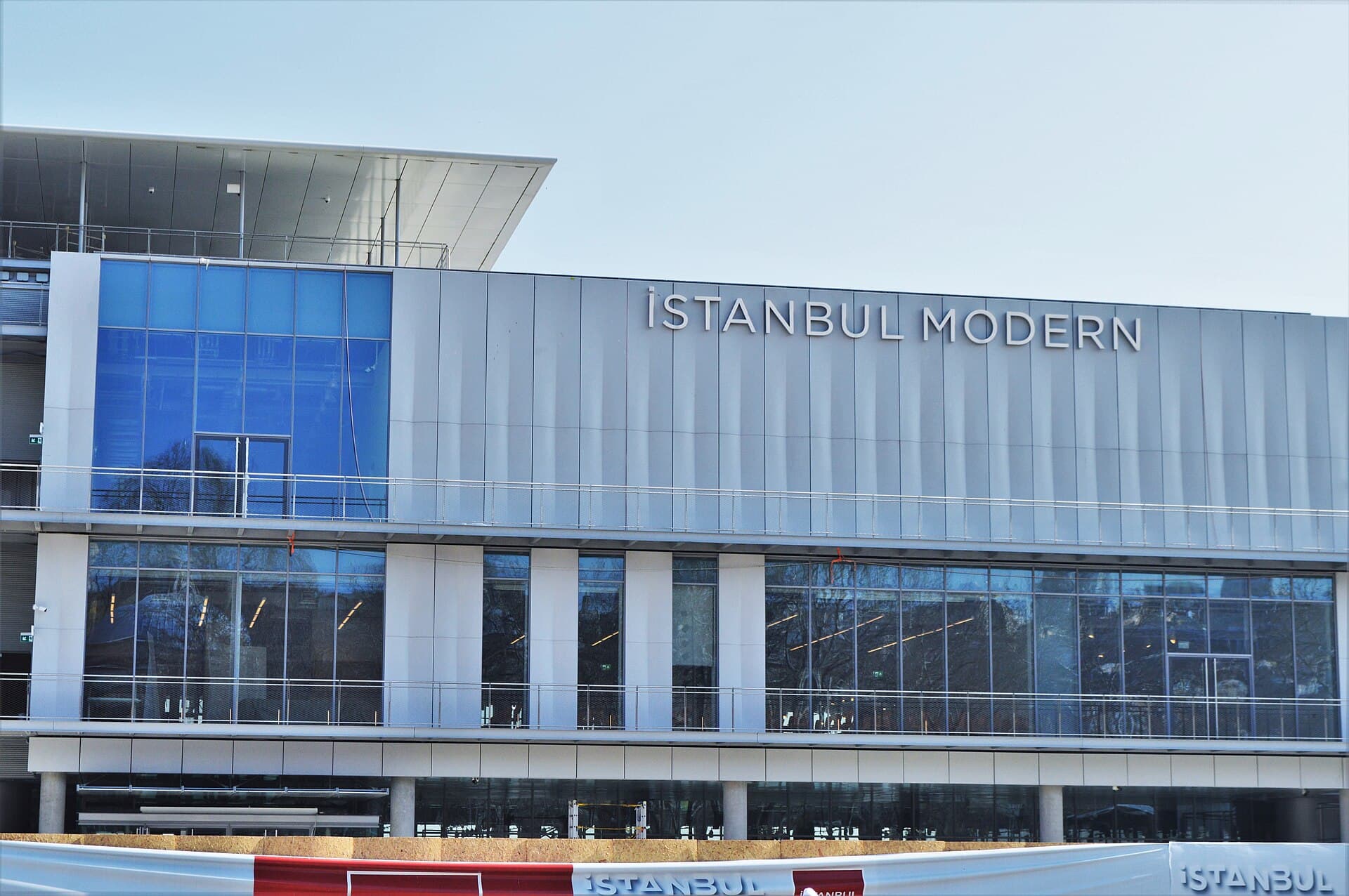 Istanbul Modern, Istanbul