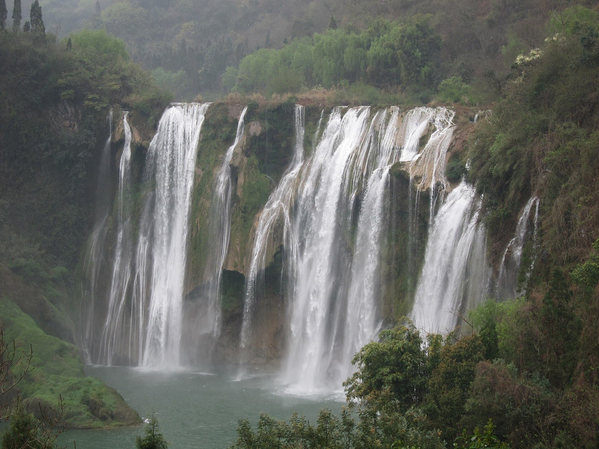 Jiulong Waterfalls, Luoping