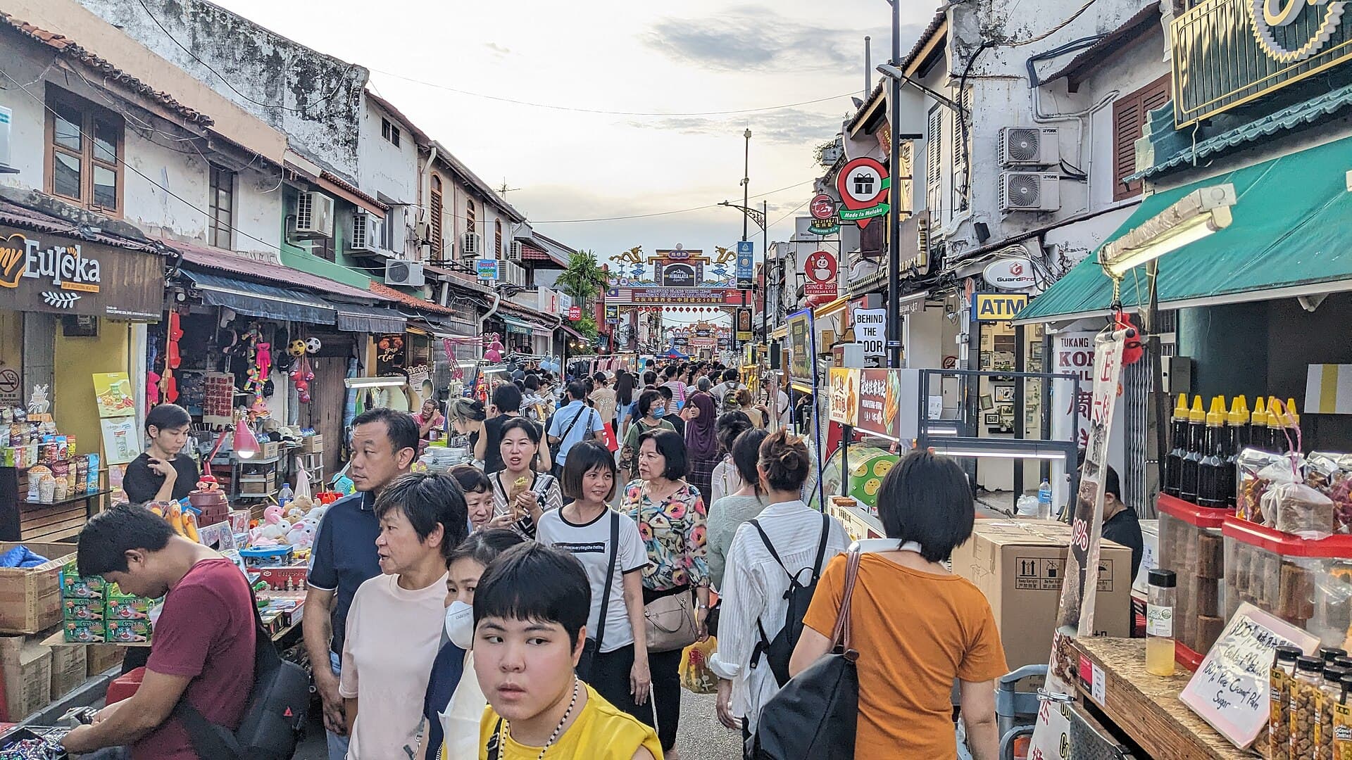 Jonker Street Night Market, Malacca