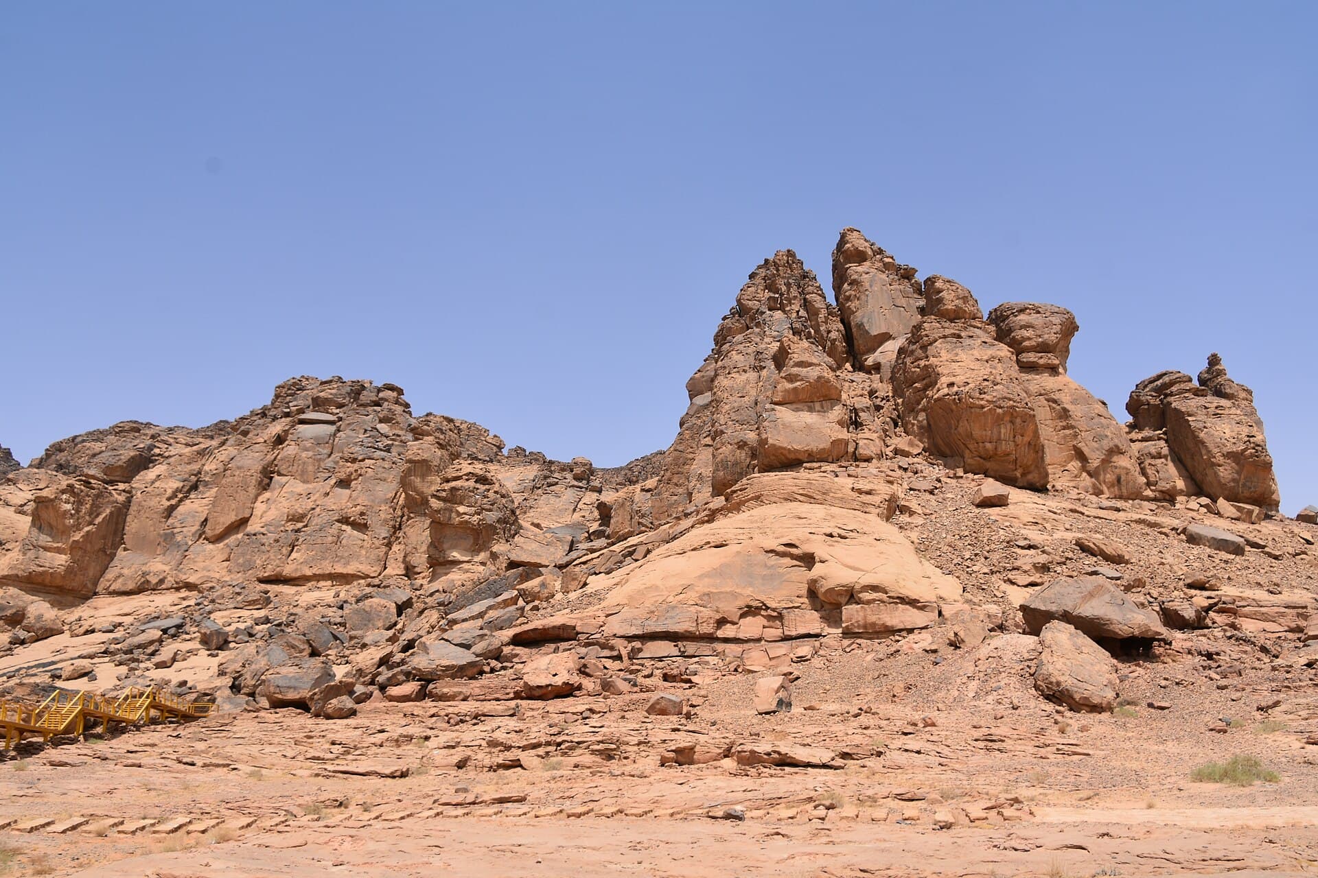 الرسوم الصخرية في جبة (جبل أم سنمان)