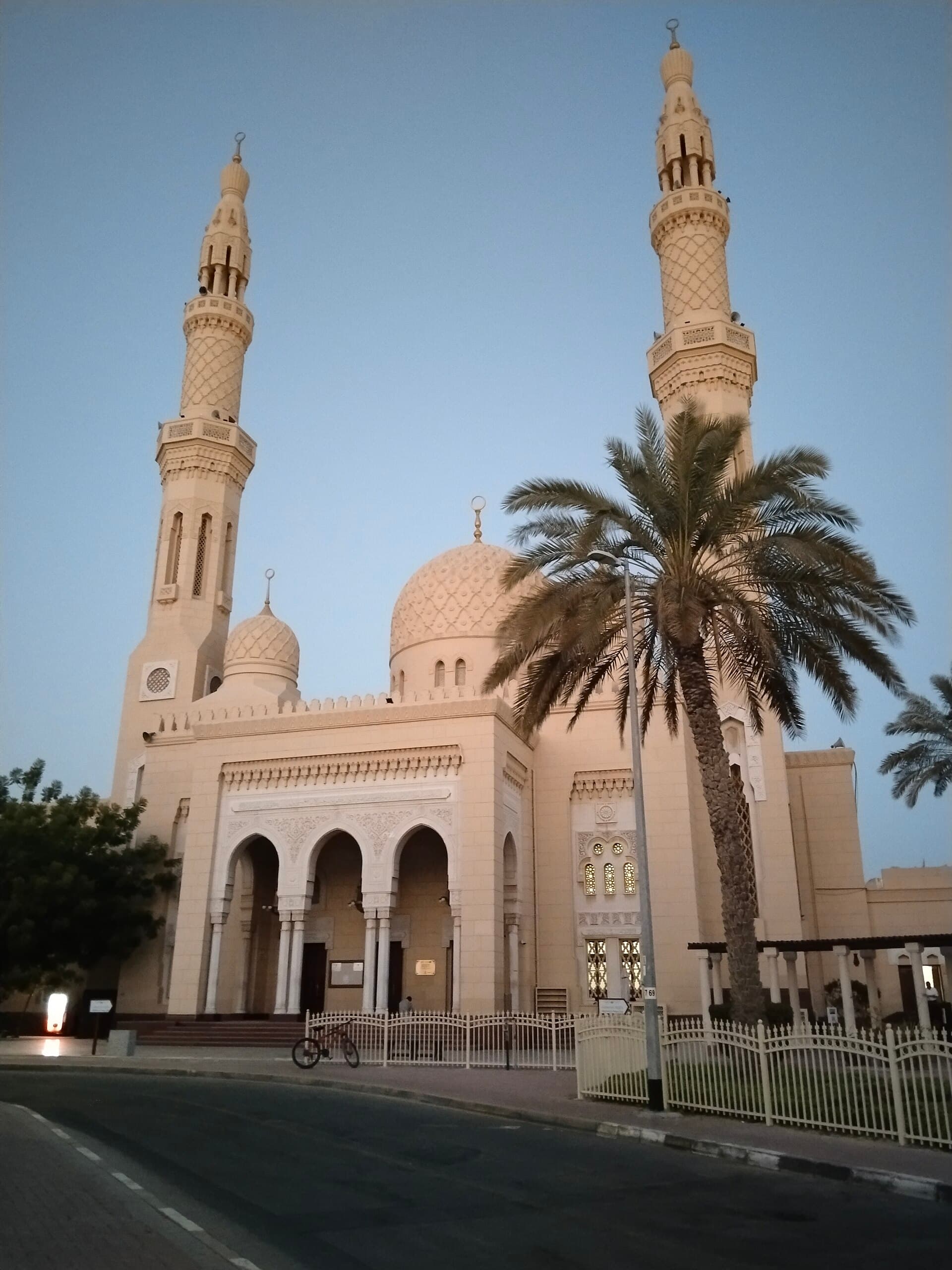 Jumeirah Mosque, Dubai