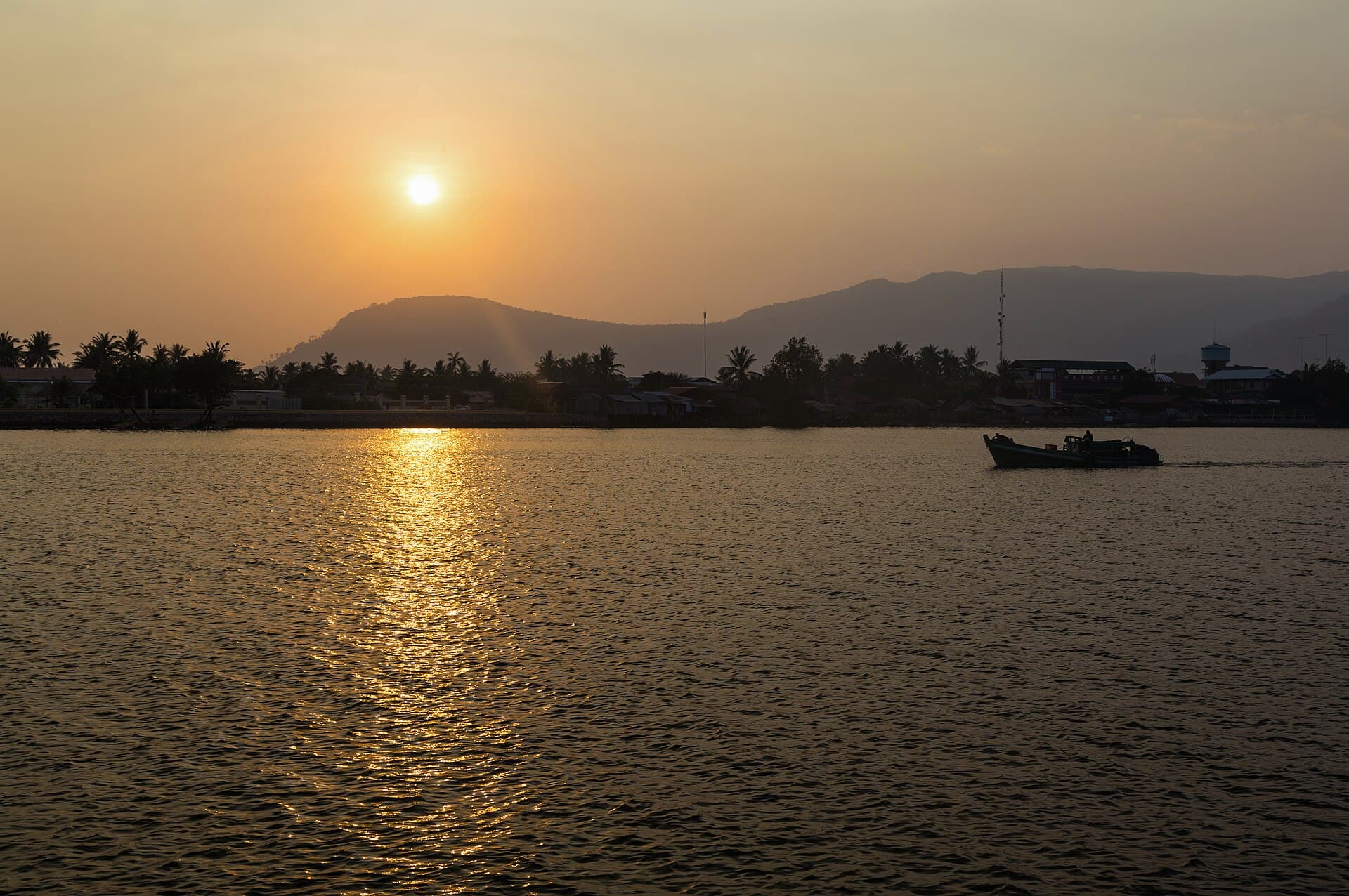 The Kampot river