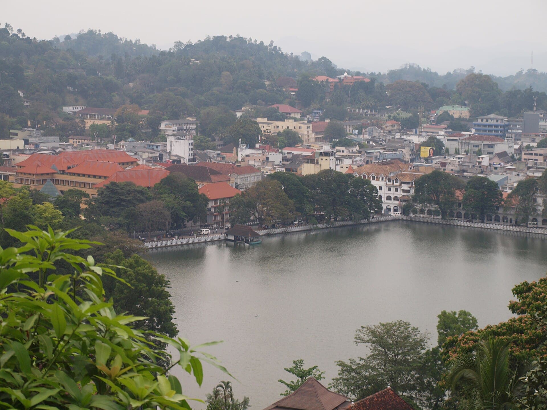 Kandy Lake