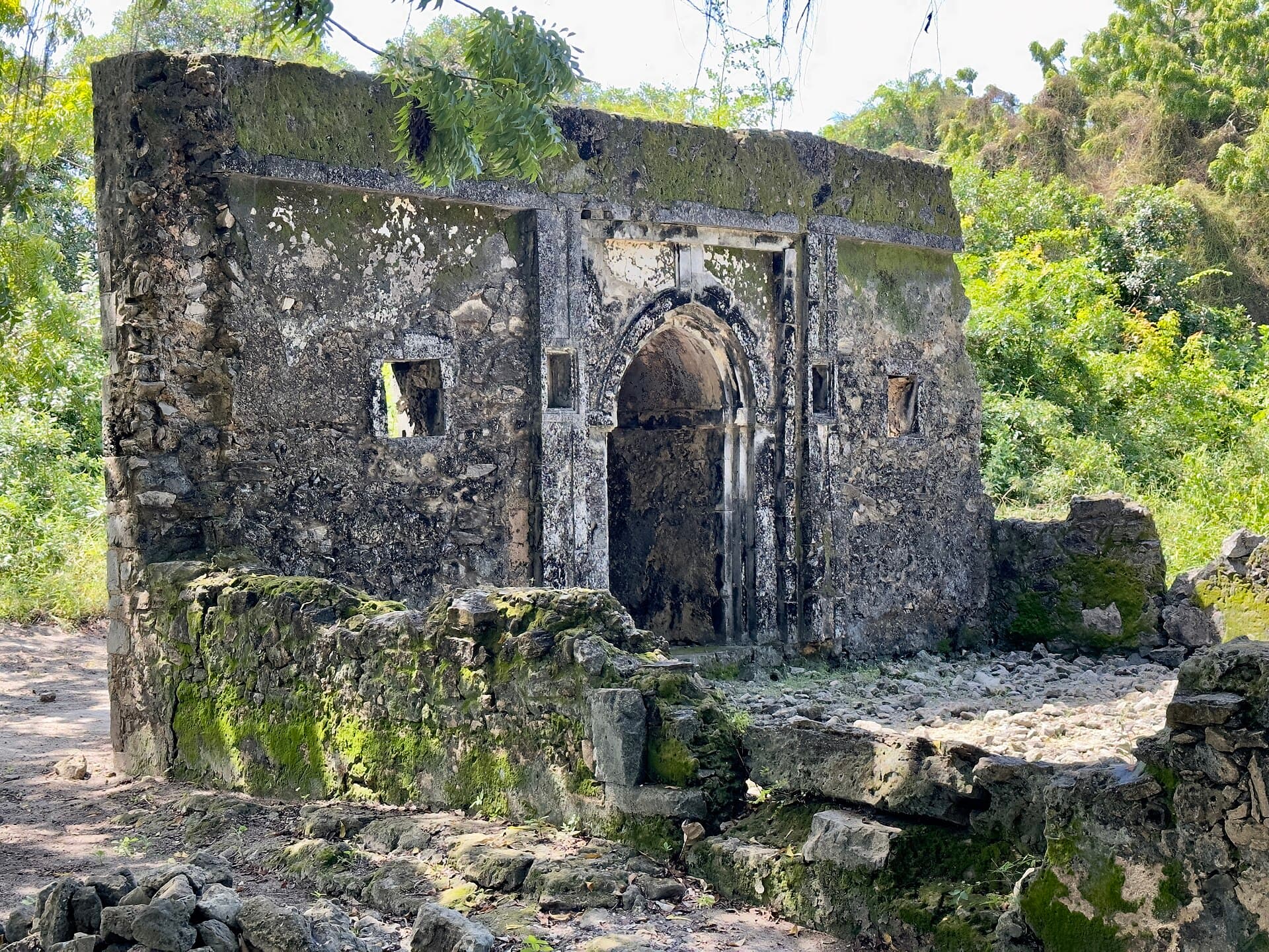 Kaole Ruins near Bagamoyo