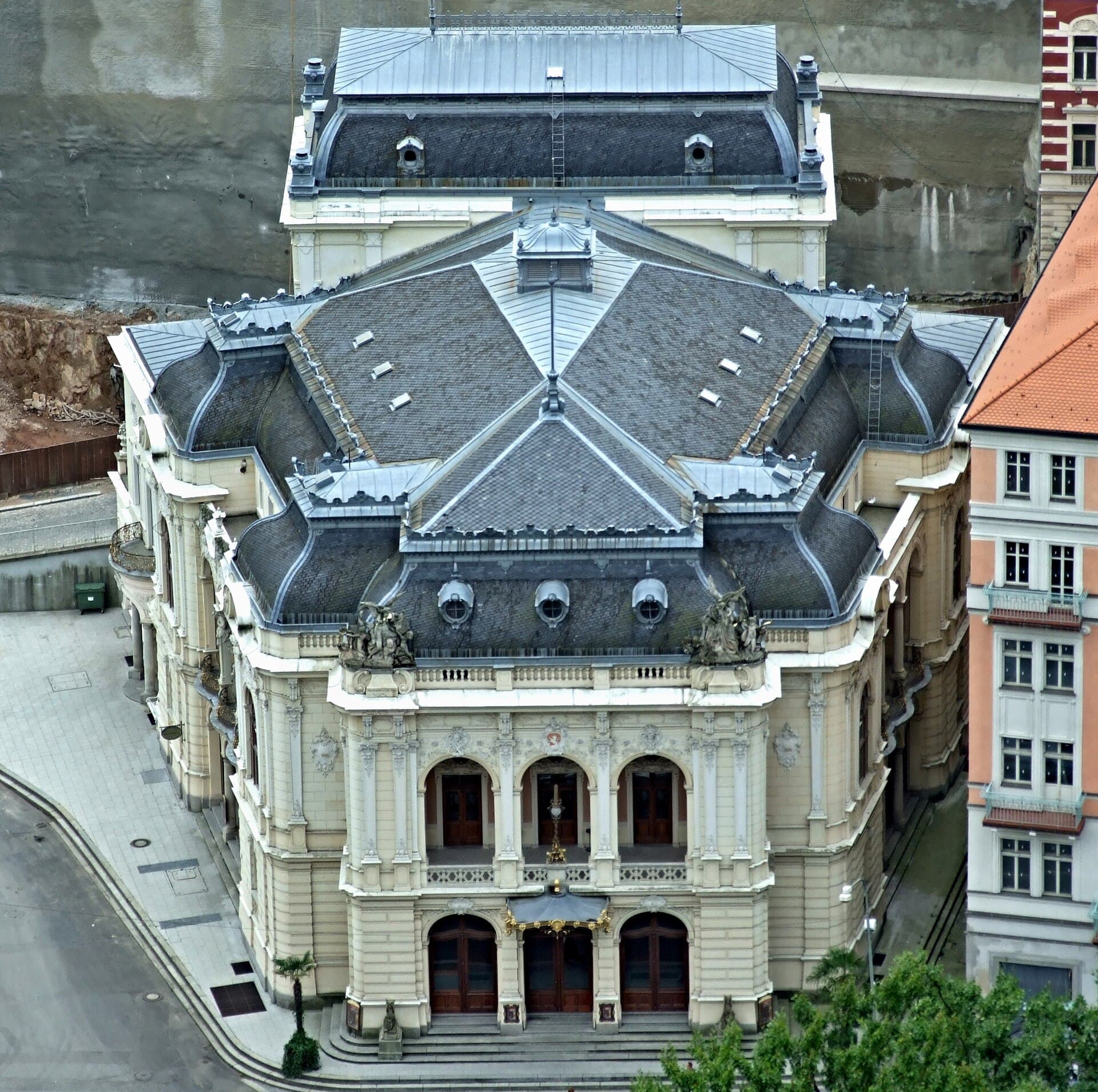 Karlovy Vary City Theatre, Karlovy Vary