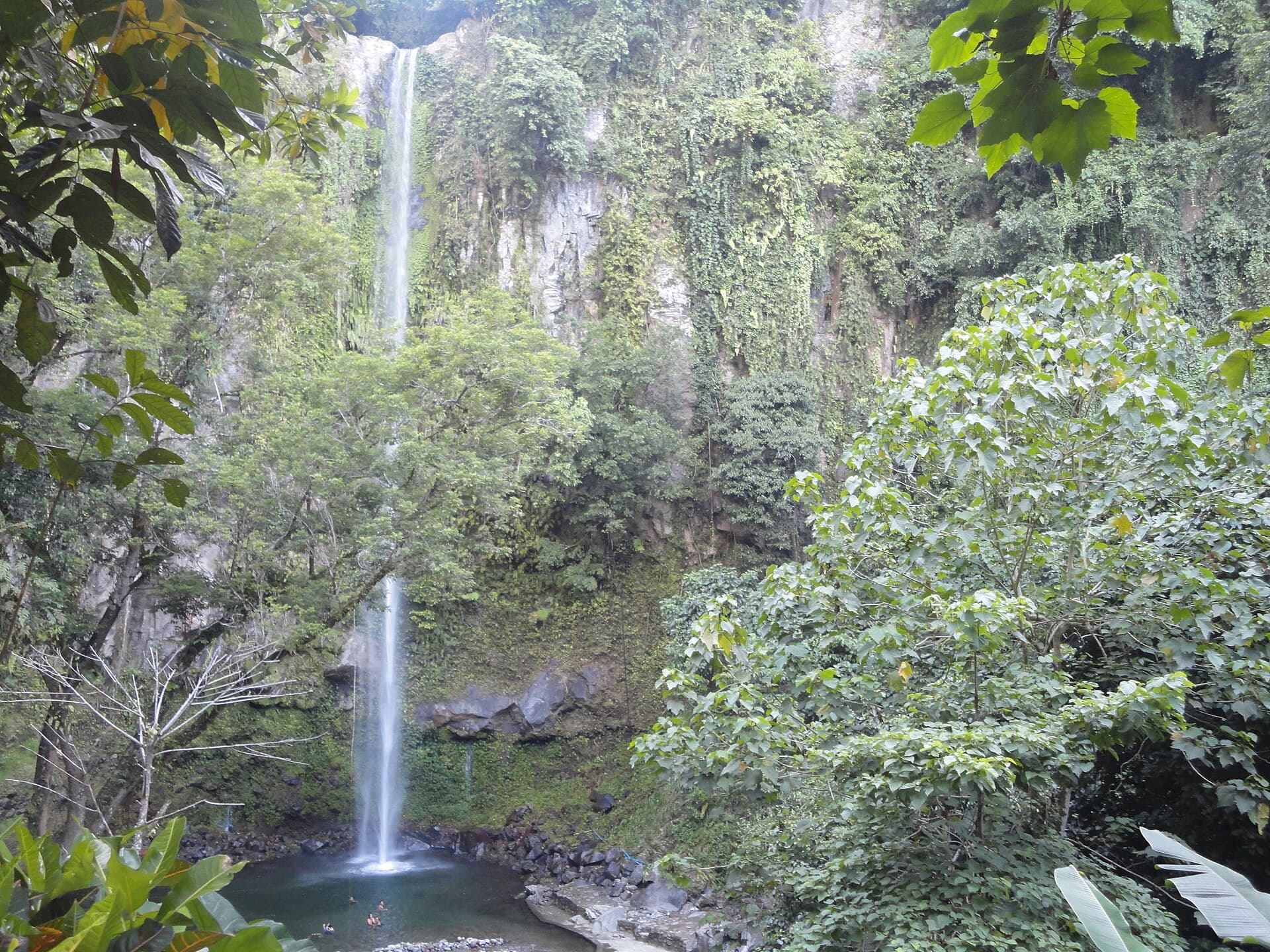 Katibawasan Falls