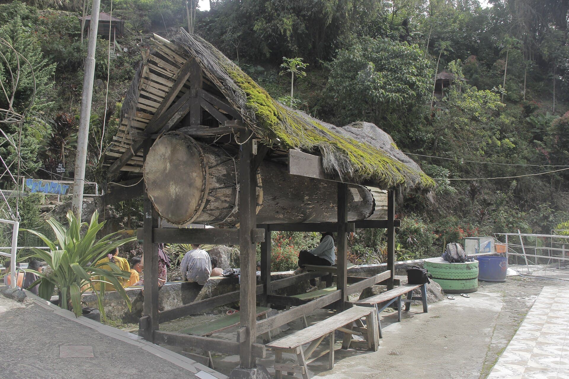 Kayu Jao Old Mosque, Padang