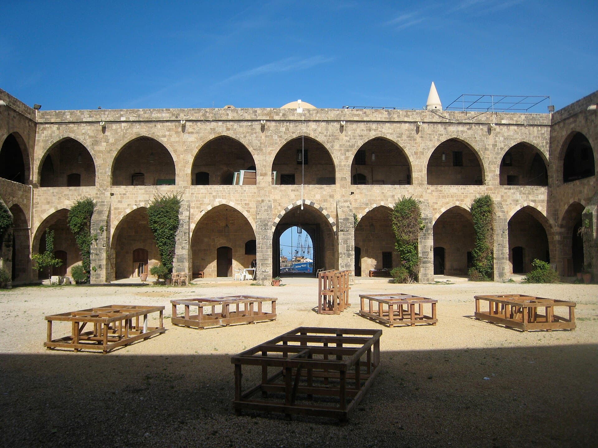 Khan al-Franj