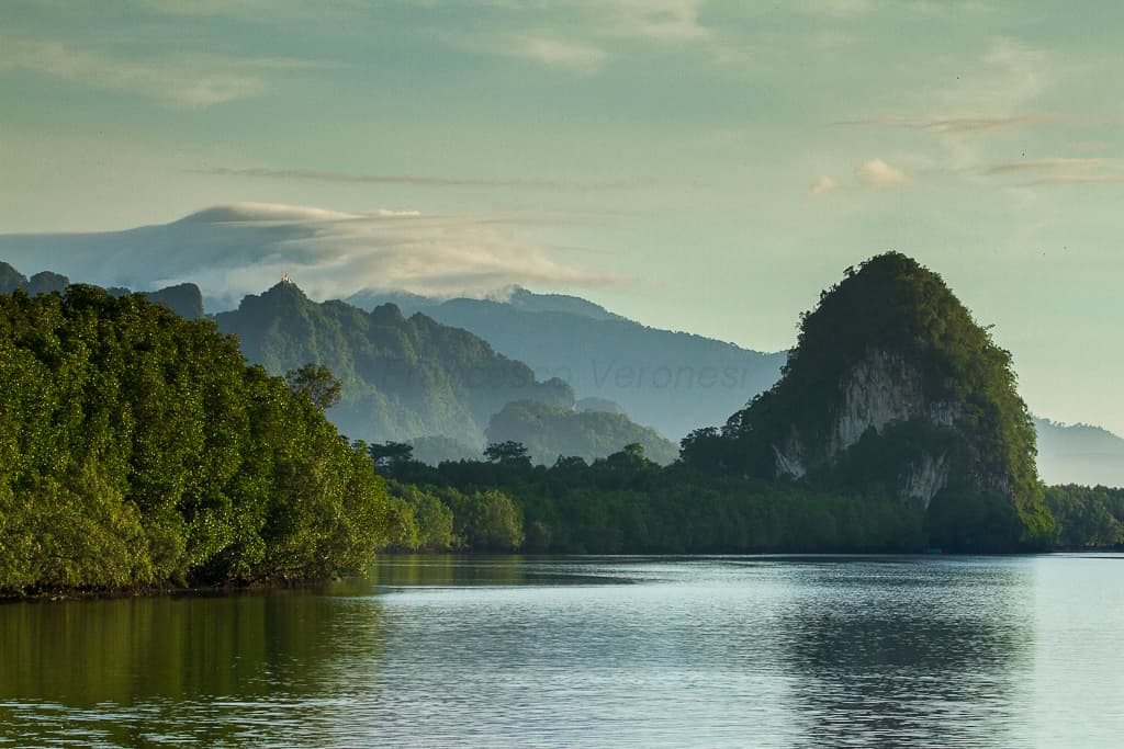 Khao Khanab Nam, Krabi